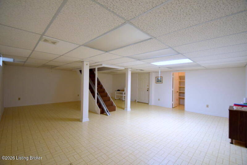 614 Stivers Rd Property Photo 57