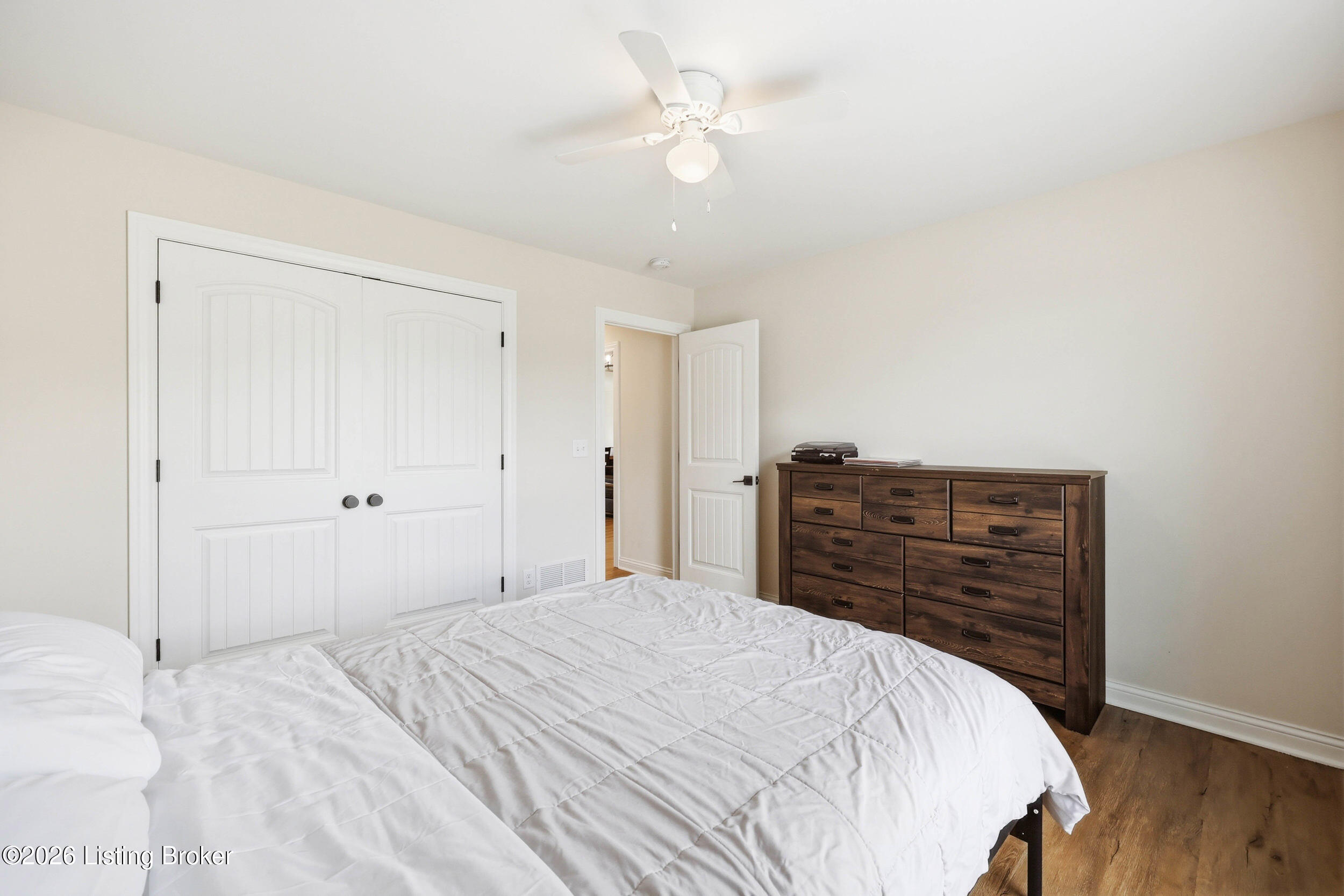 139 Wooded Glen Dr Property Photo 42