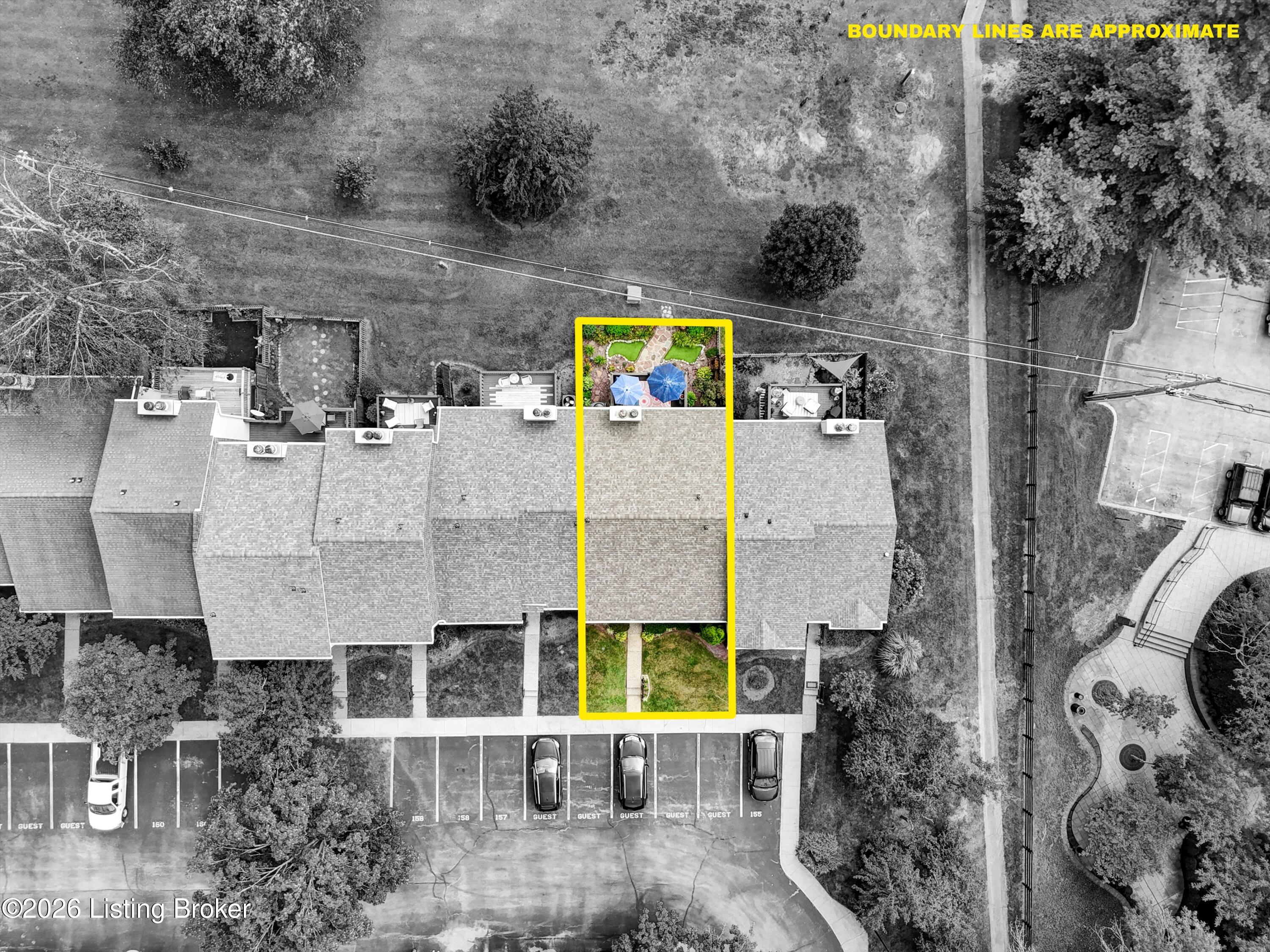 10402 Lakeshore Bluff Property Photo 13
