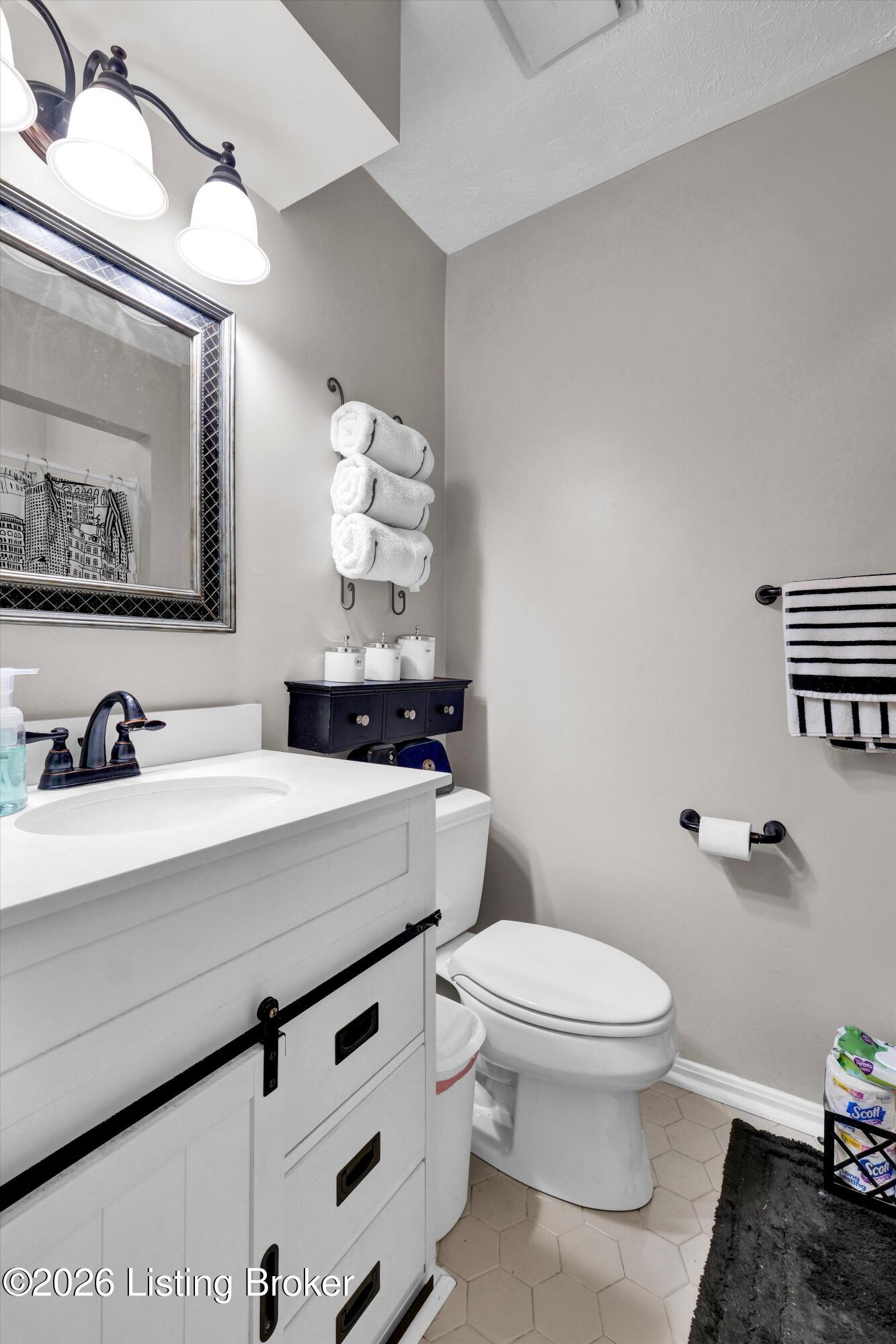 10402 Lakeshore Bluff Property Photo 30