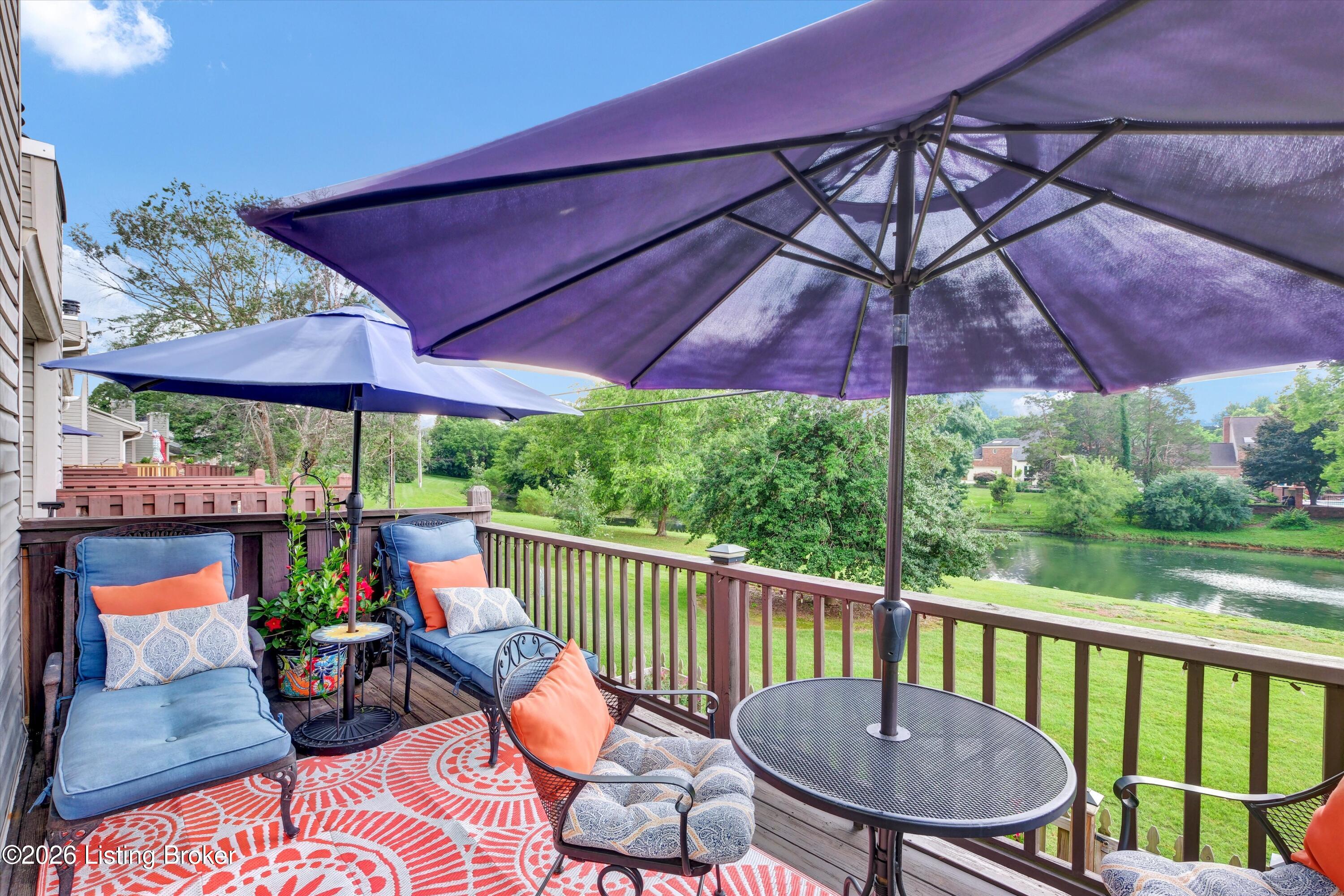 10402 Lakeshore Bluff Property Photo 43