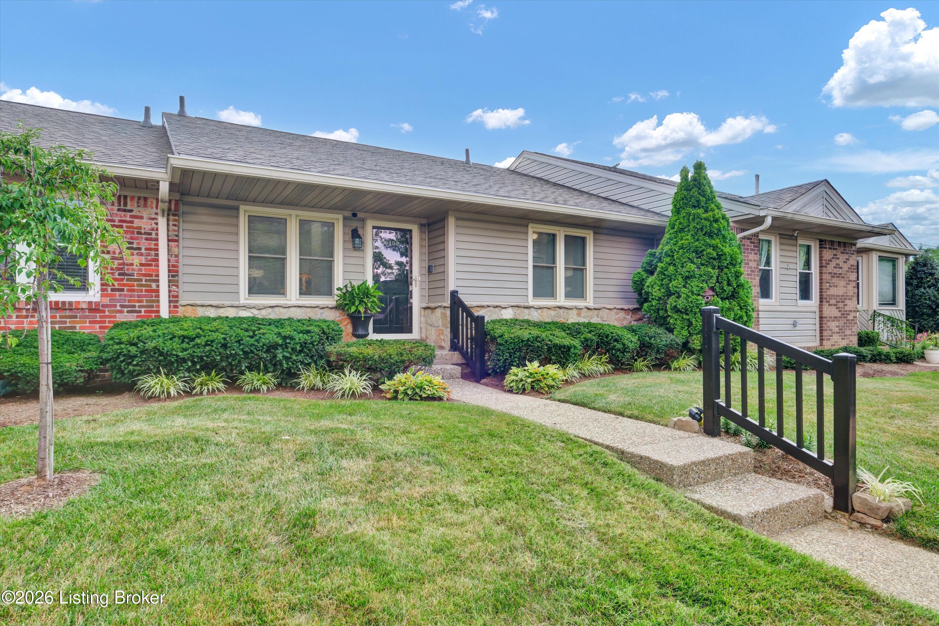 10402 Lakeshore Bluff Property Photo 49