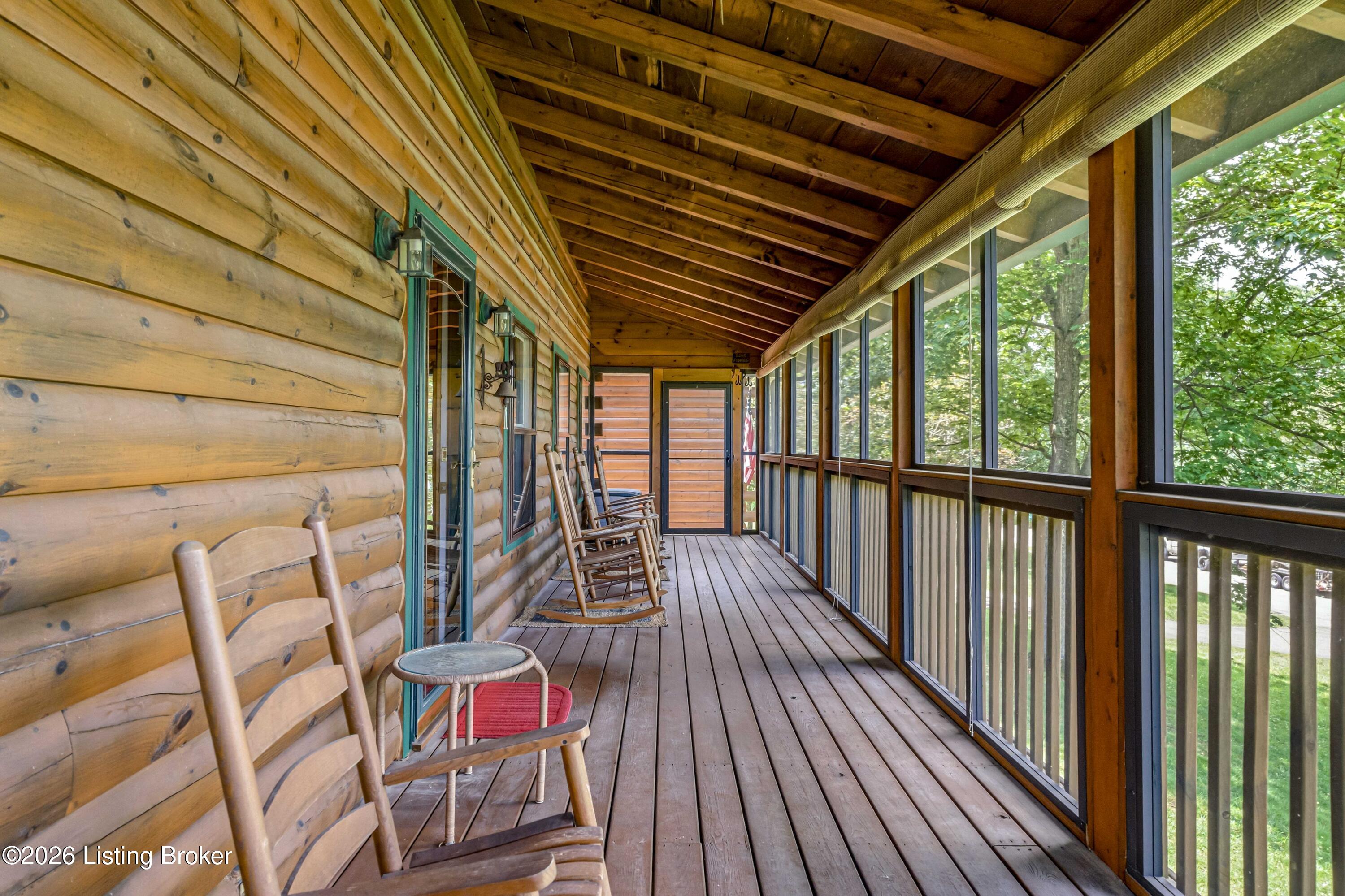1401 Lakeshore Pkwy Property Photo 5