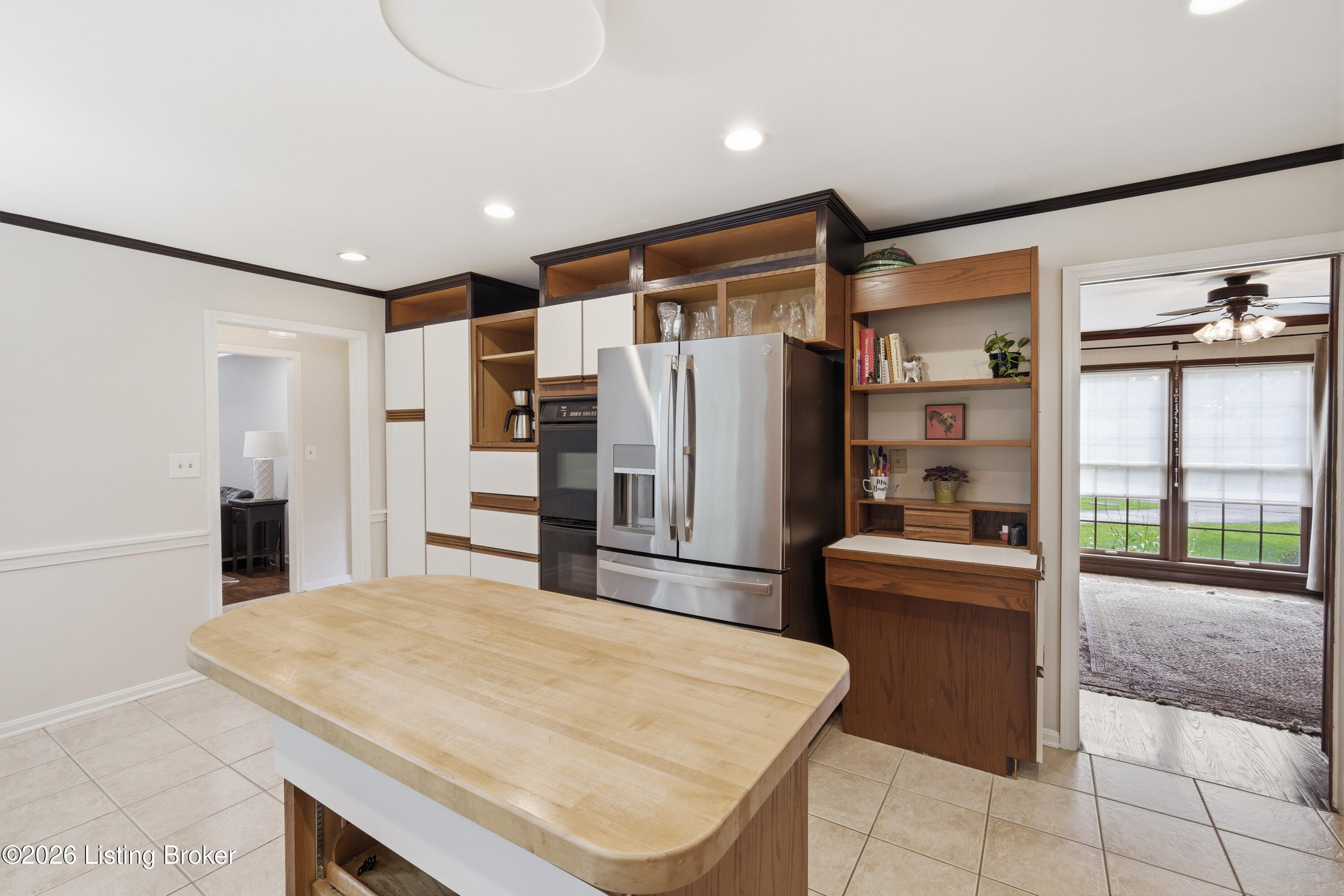 7230 Heatherly Square Property Photo 11