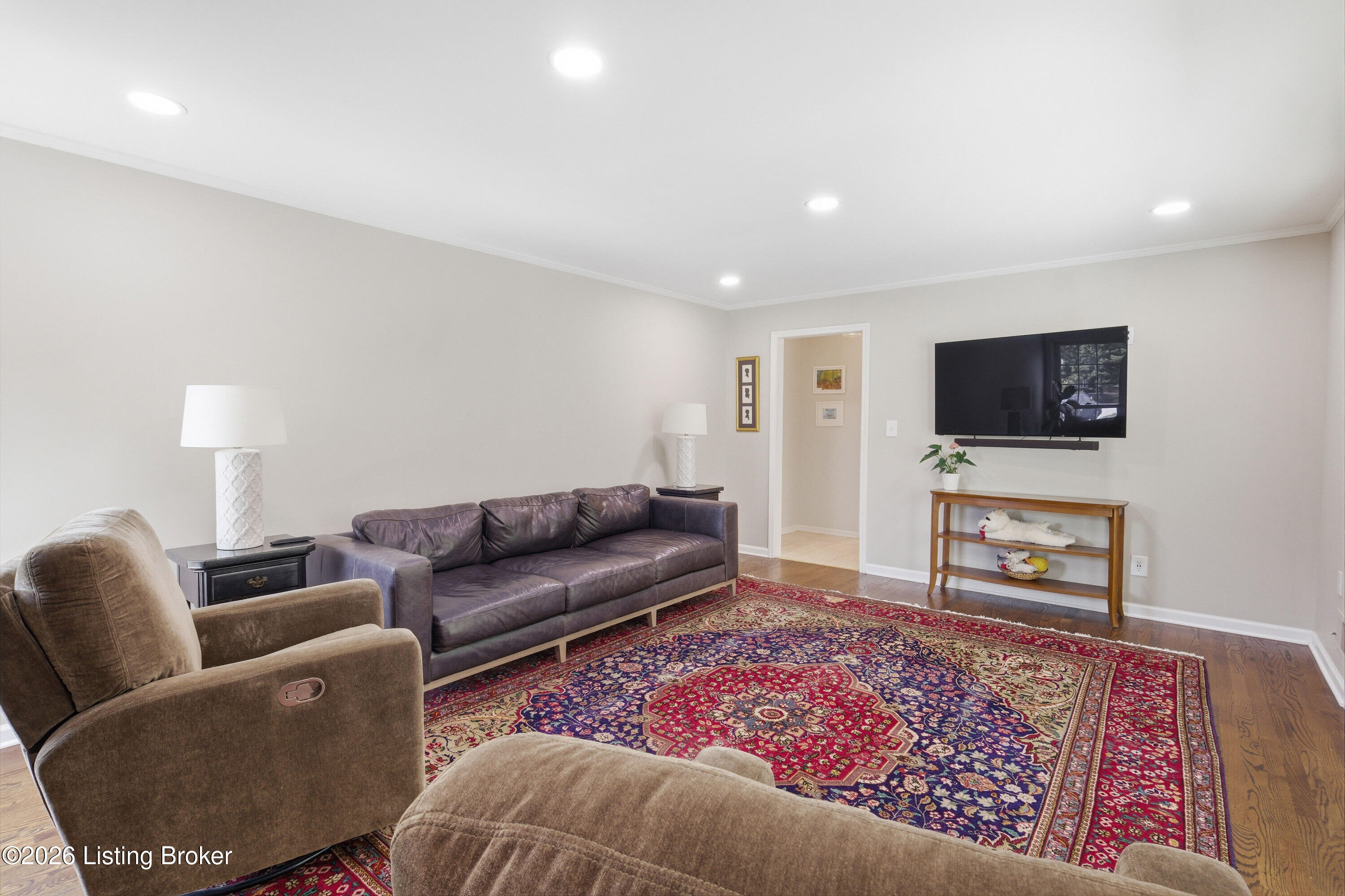 7230 Heatherly Square Property Photo 16