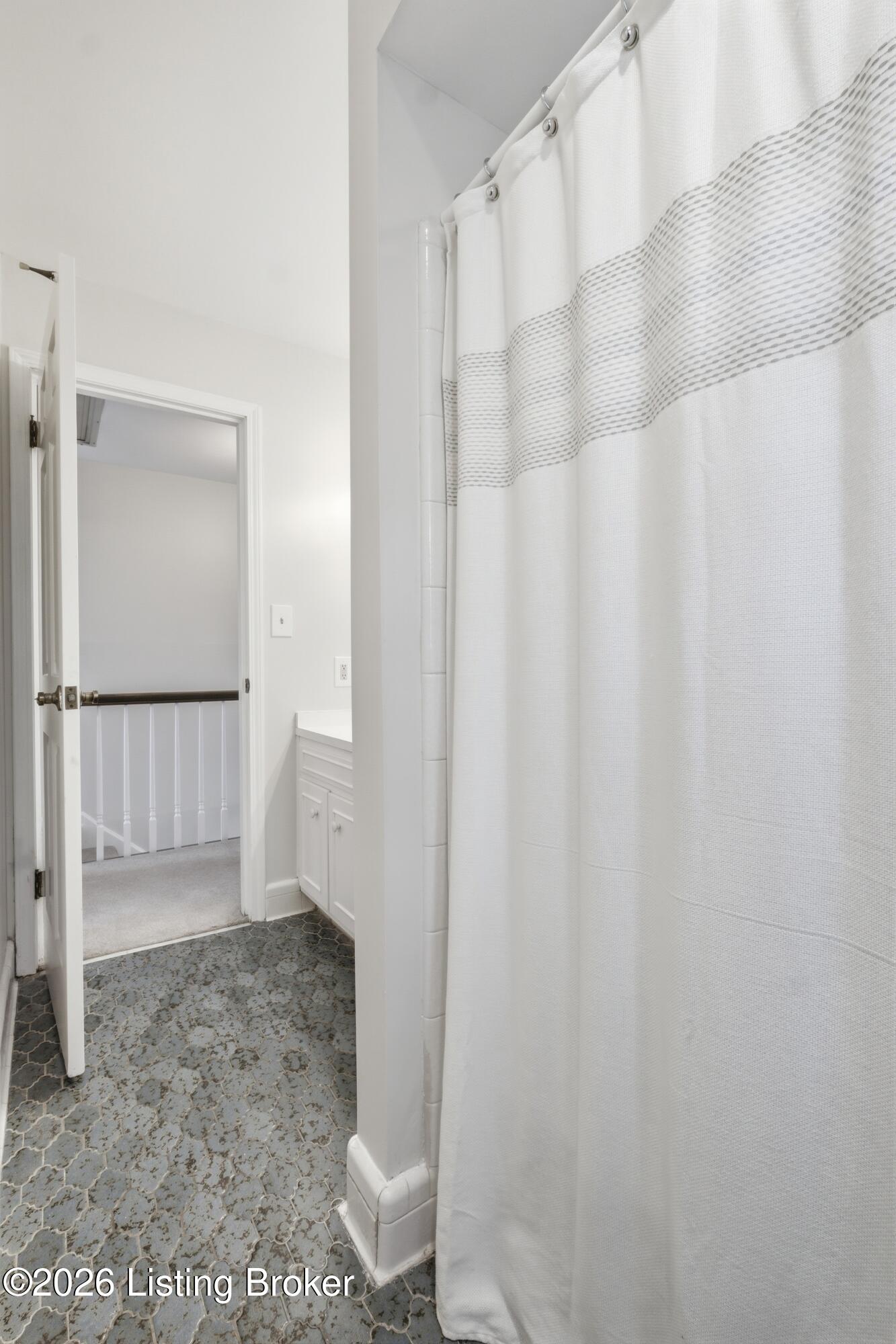 7230 Heatherly Square Property Photo 29