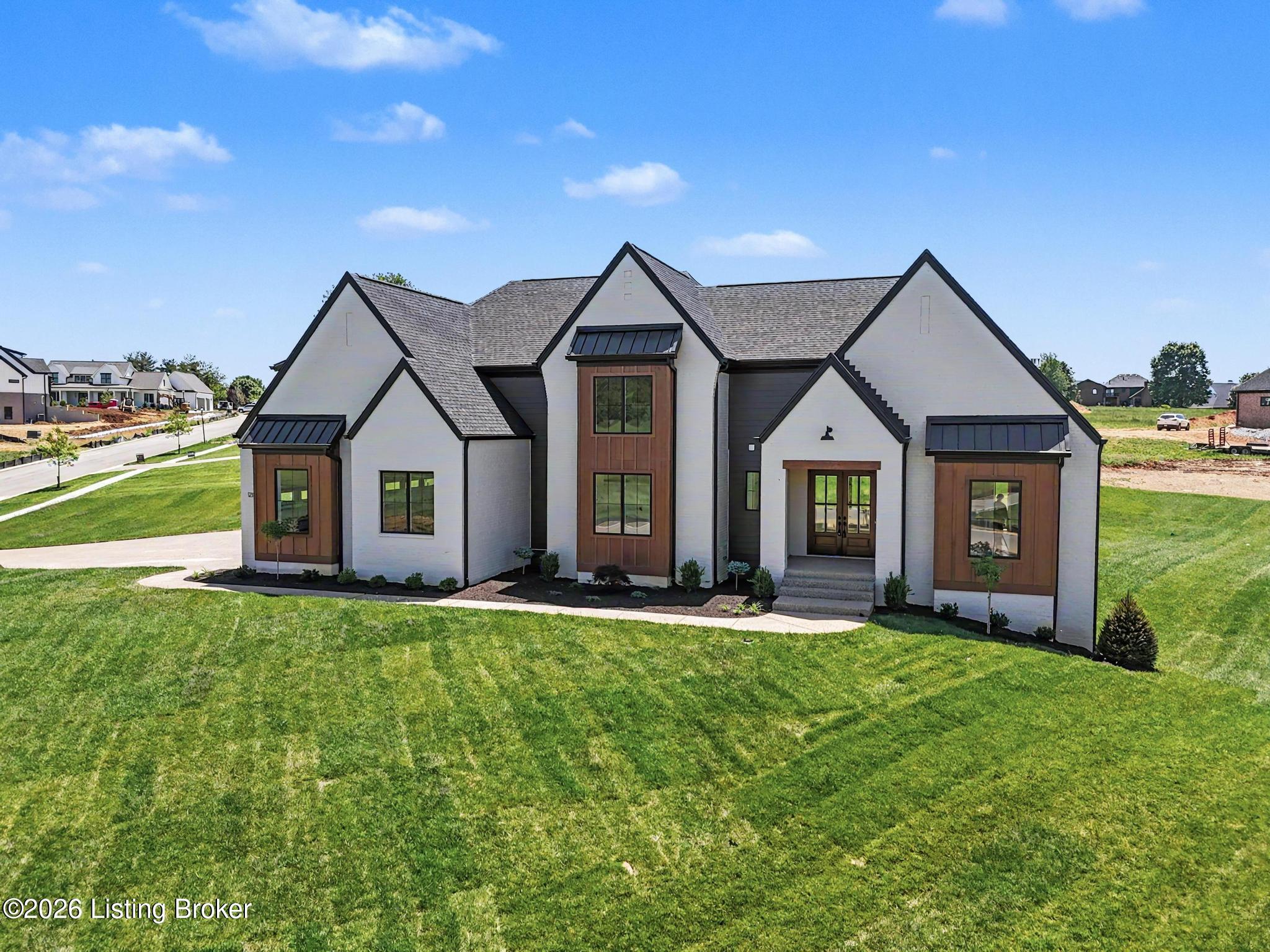 4000 Paramont Commons Blvd Property Photo 2