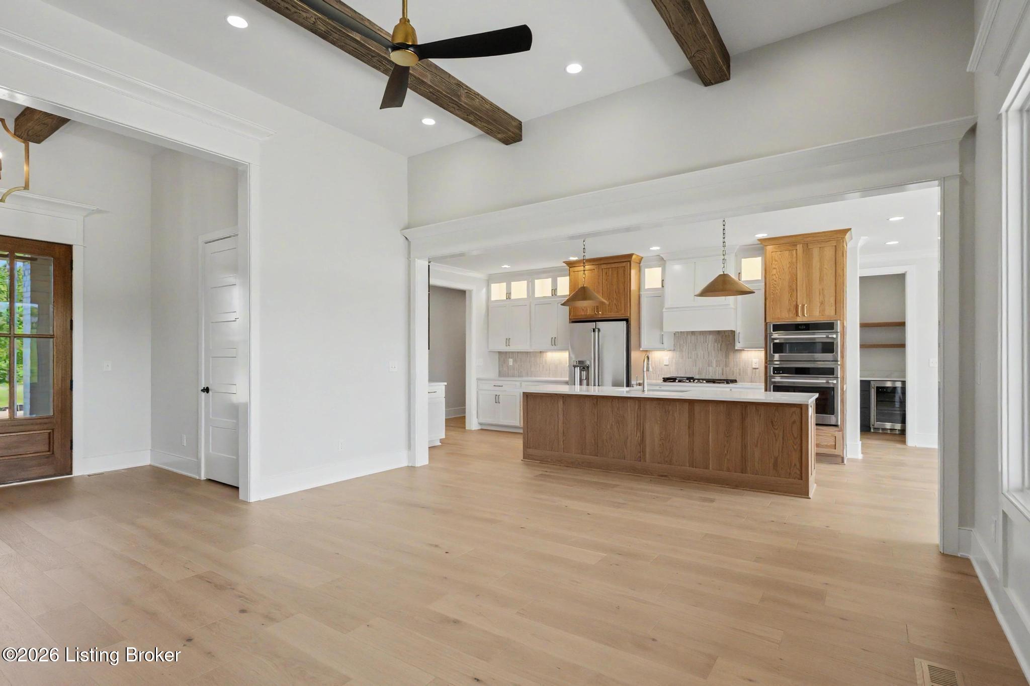 4000 Paramont Commons Blvd Property Photo 8