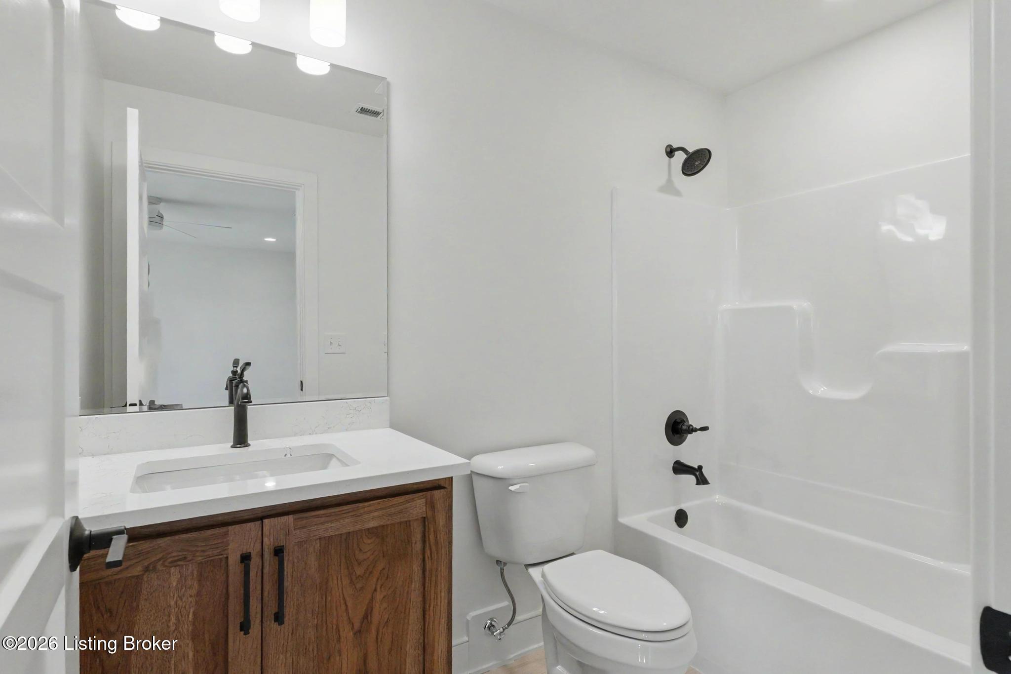 4000 Paramont Commons Blvd Property Photo 37