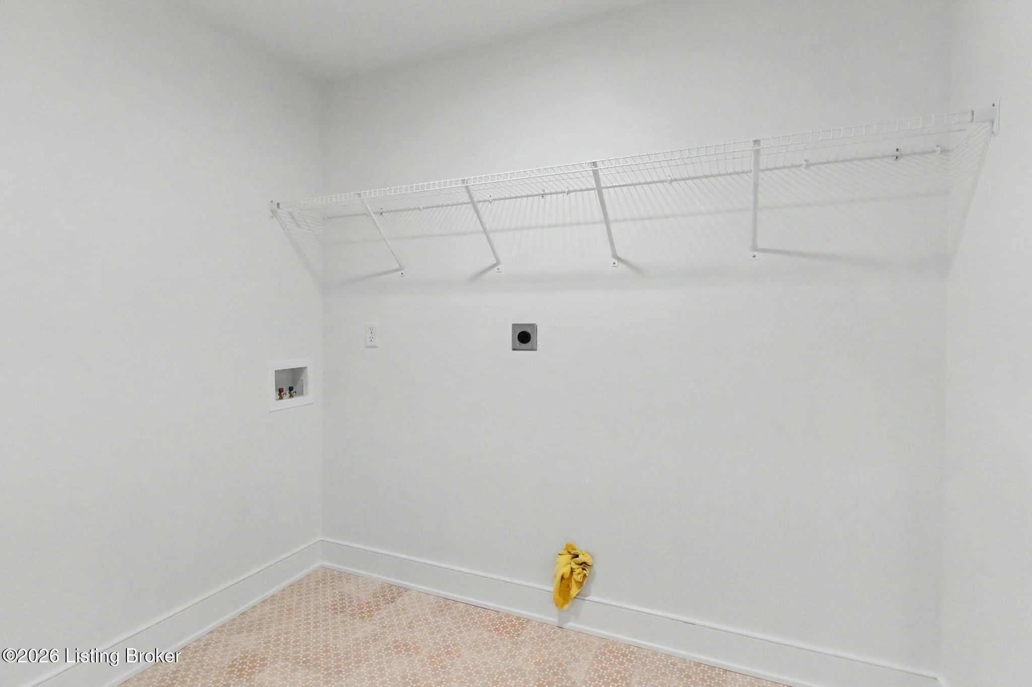 4000 Paramont Commons Blvd Property Photo 46
