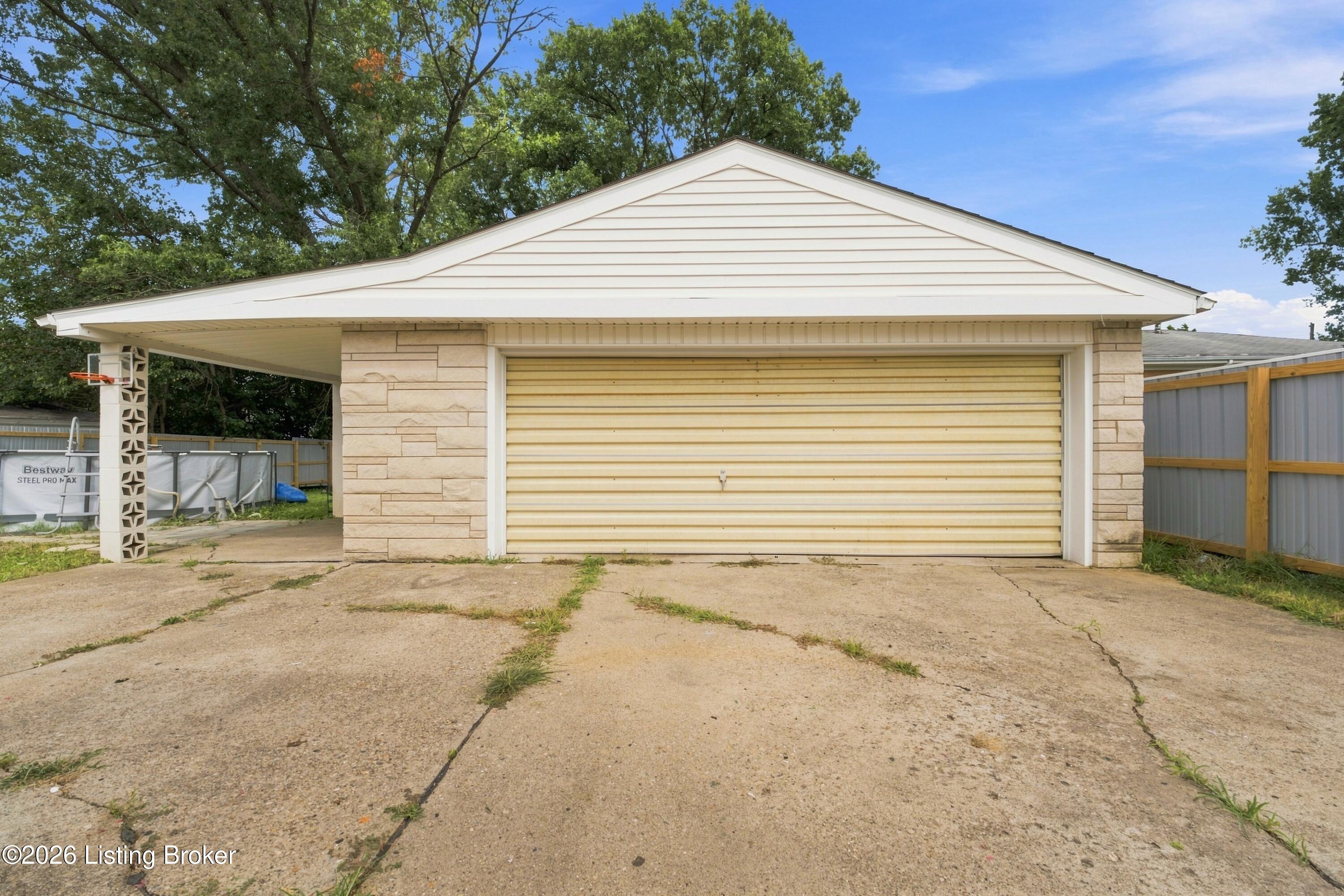 3455 Heatherfield Dr Property Photo 4