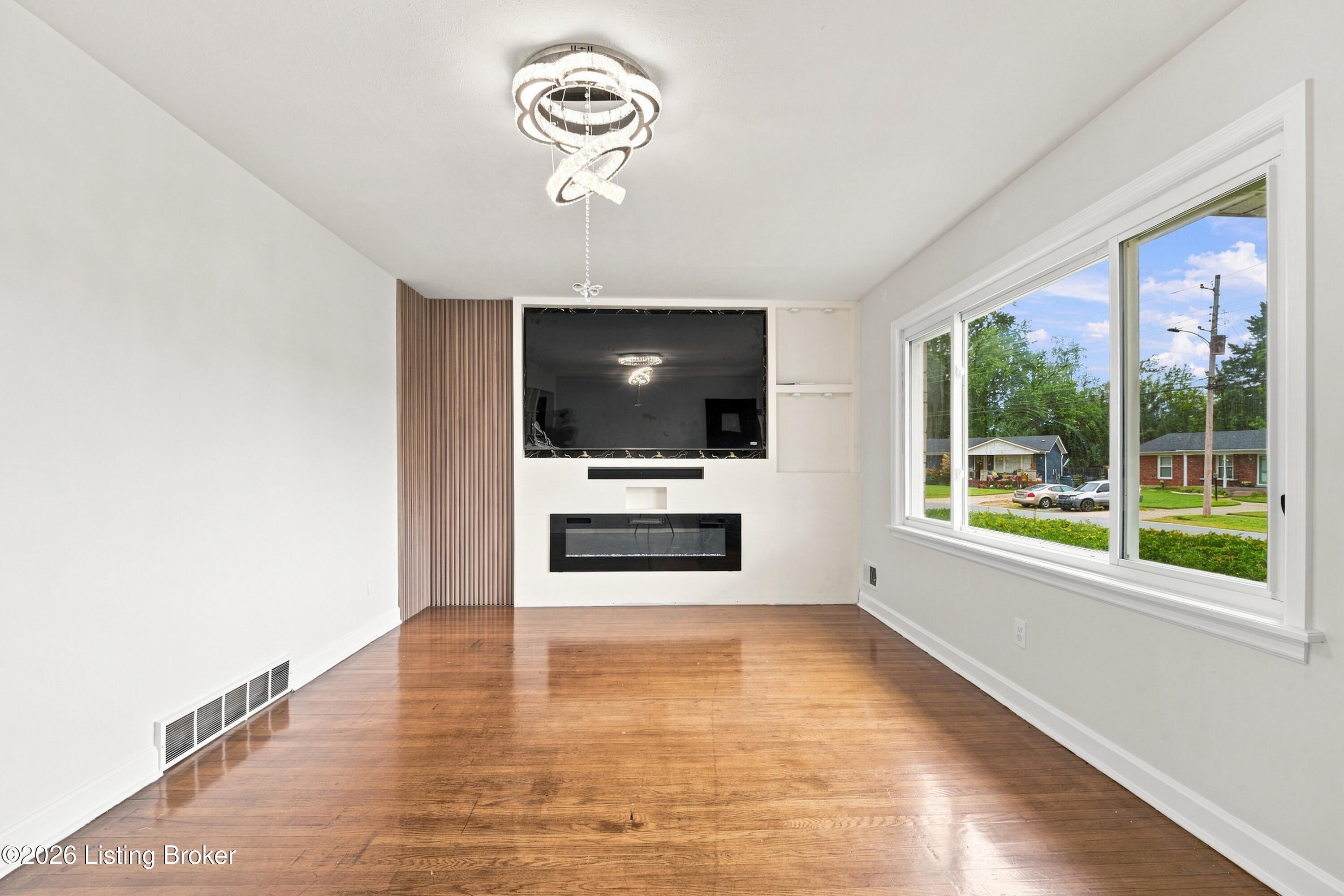 3455 Heatherfield Dr Property Photo 10