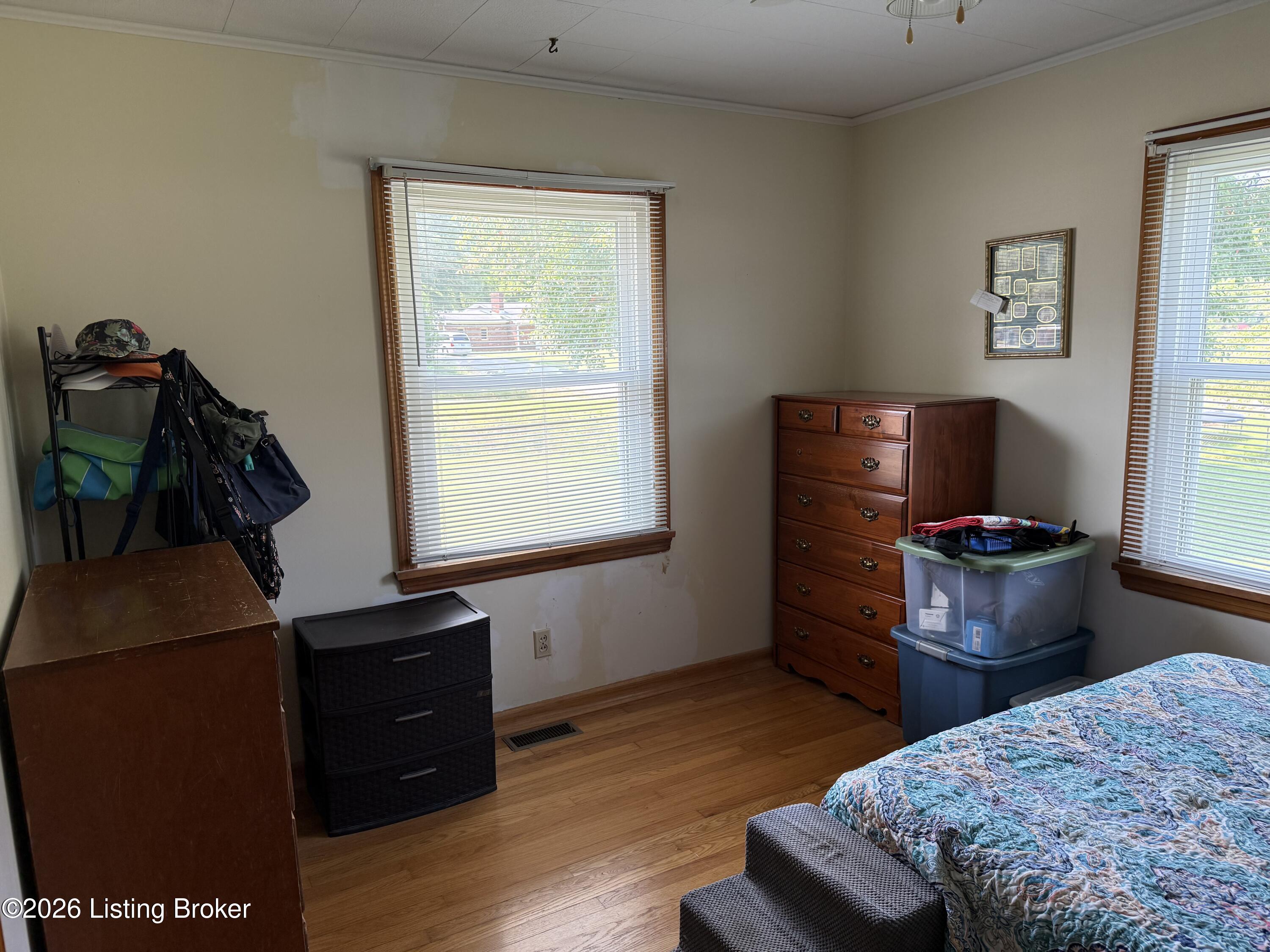 5848 S Wilson Rd Property Photo 5