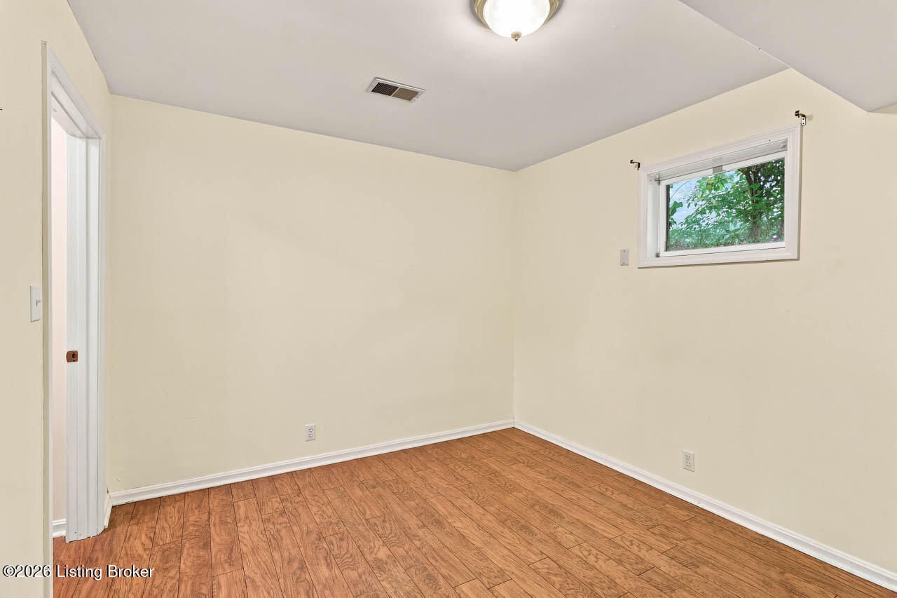 12800 Ledges Dr Property Photo 49