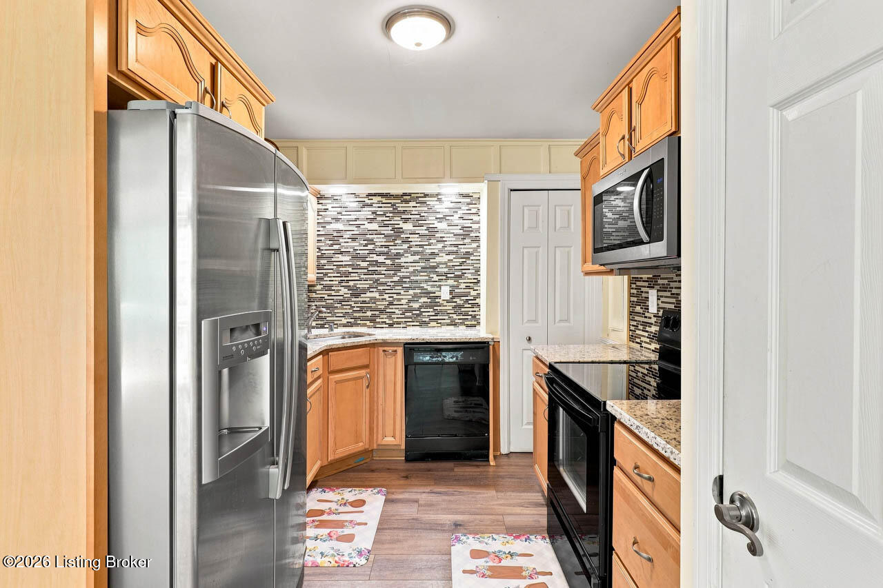 12800 Ledges Dr Property Photo 57