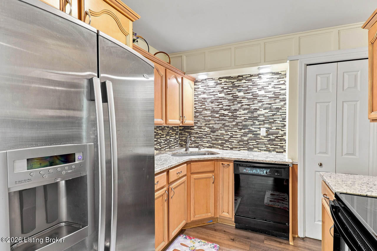12800 Ledges Dr Property Photo 58