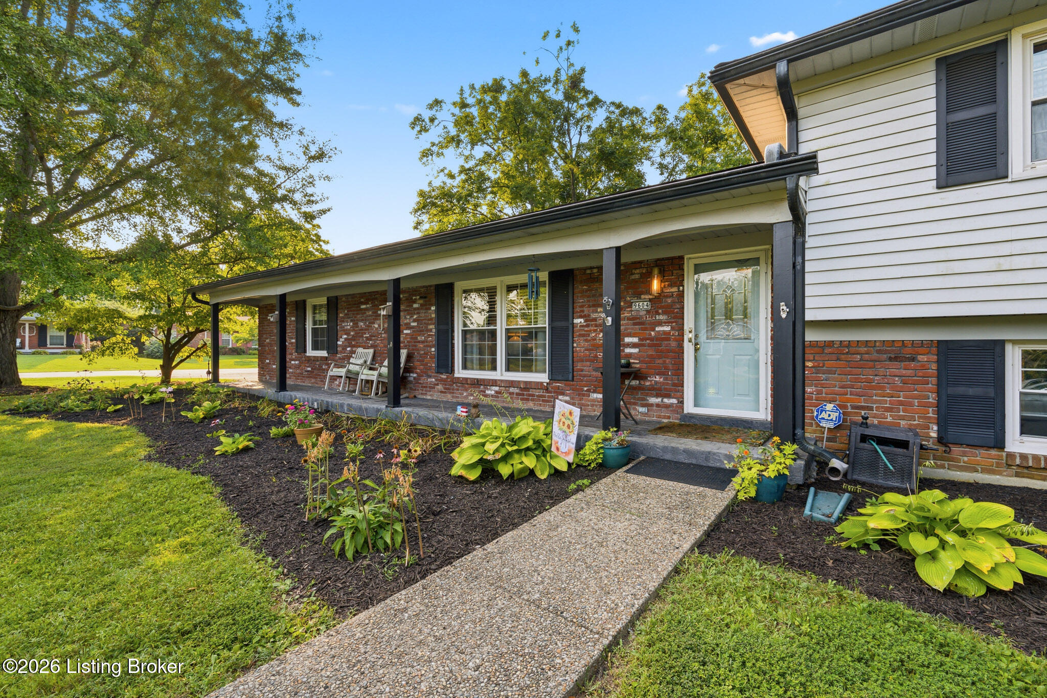 9604 Somerford Ct Property Photo 9