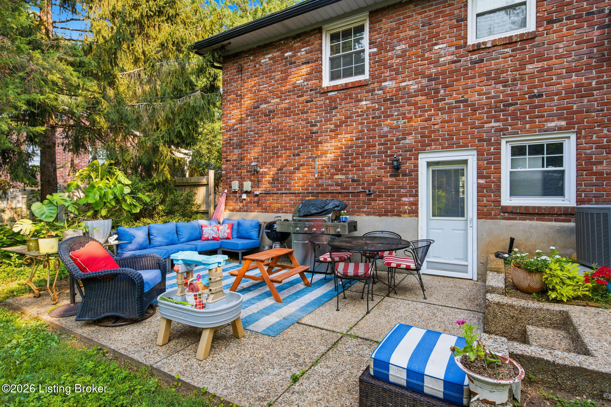 9604 Somerford Ct Property Photo 48