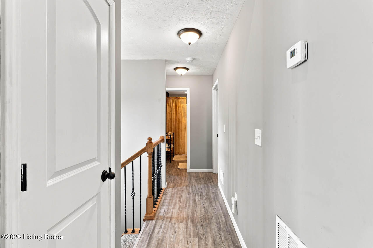 323 House Ln Property Photo 14