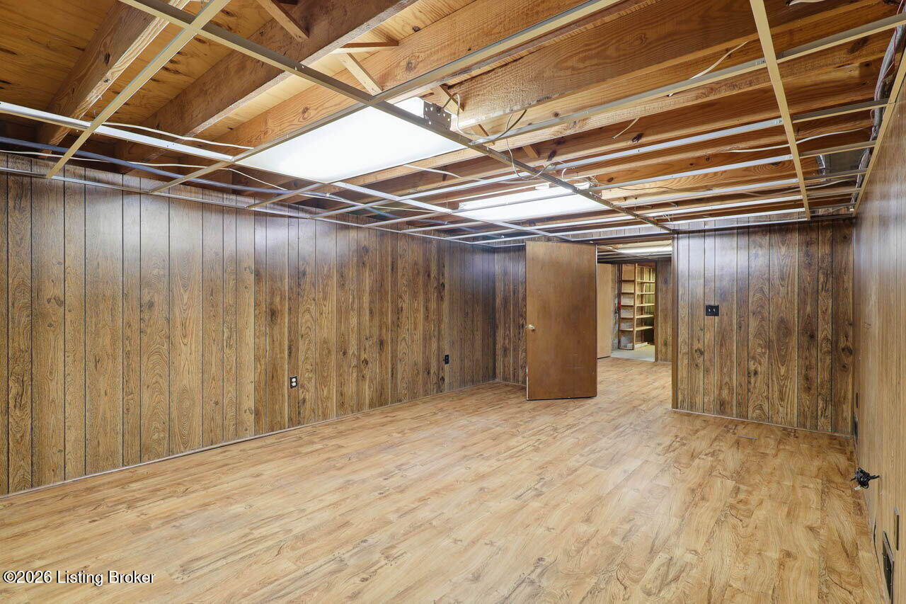 1006 Ambridge Dr Property Photo 24