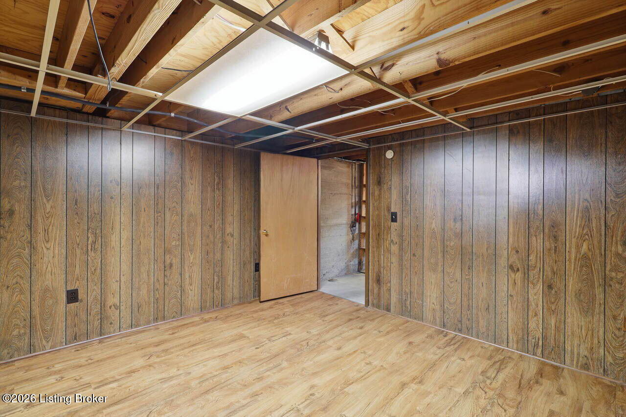 1006 Ambridge Dr Property Photo 26