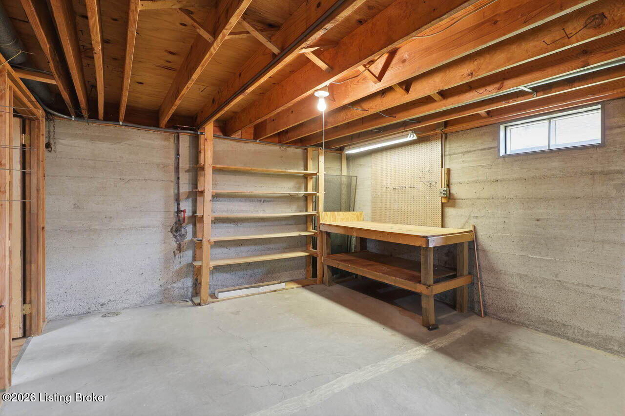 1006 Ambridge Dr Property Photo 27