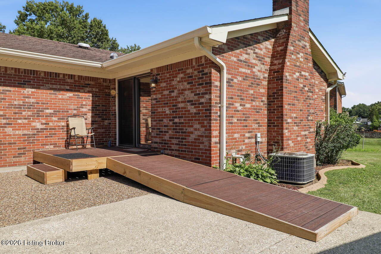 1006 Ambridge Dr Property Photo 31