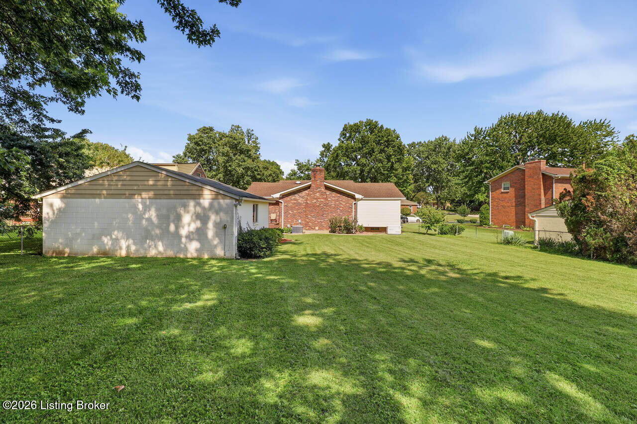 1006 Ambridge Dr Property Photo 37