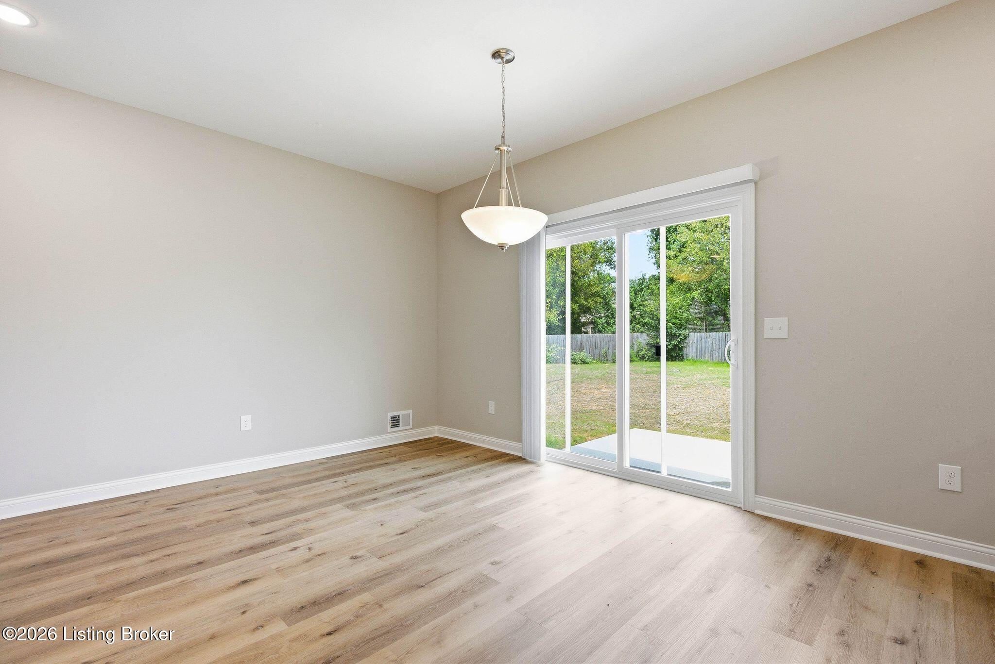 1715 Reel Dr Property Photo 6