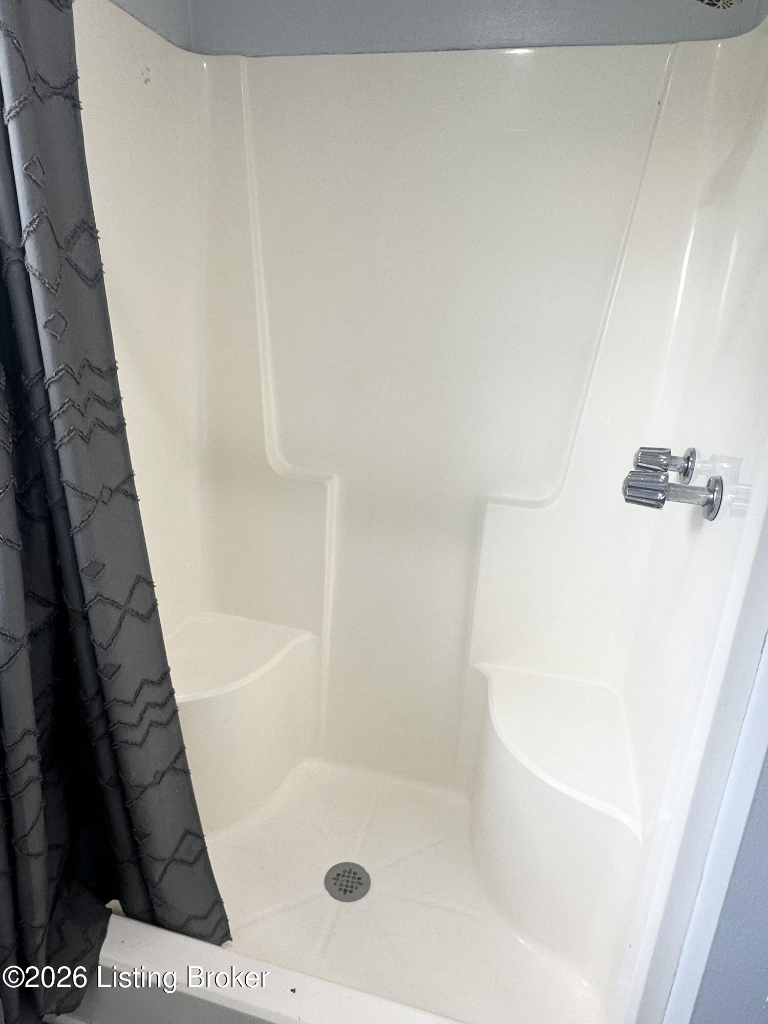 3310 Acacia Ave Property Photo 14