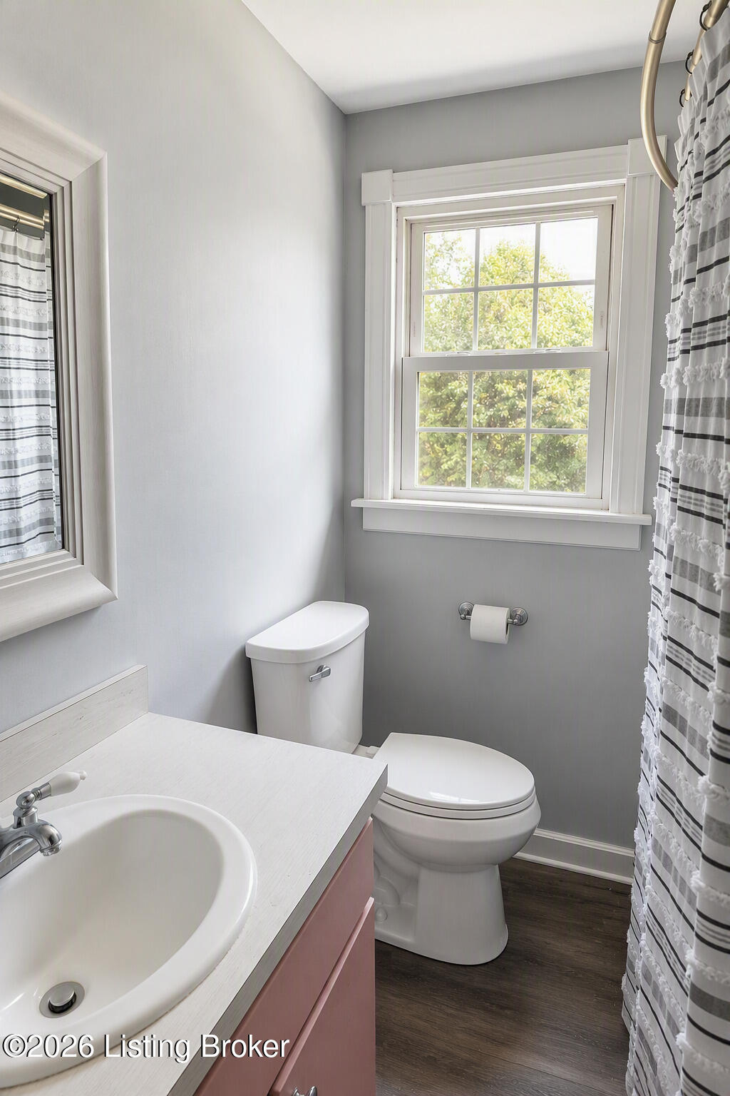 3310 Acacia Ave Property Photo 22