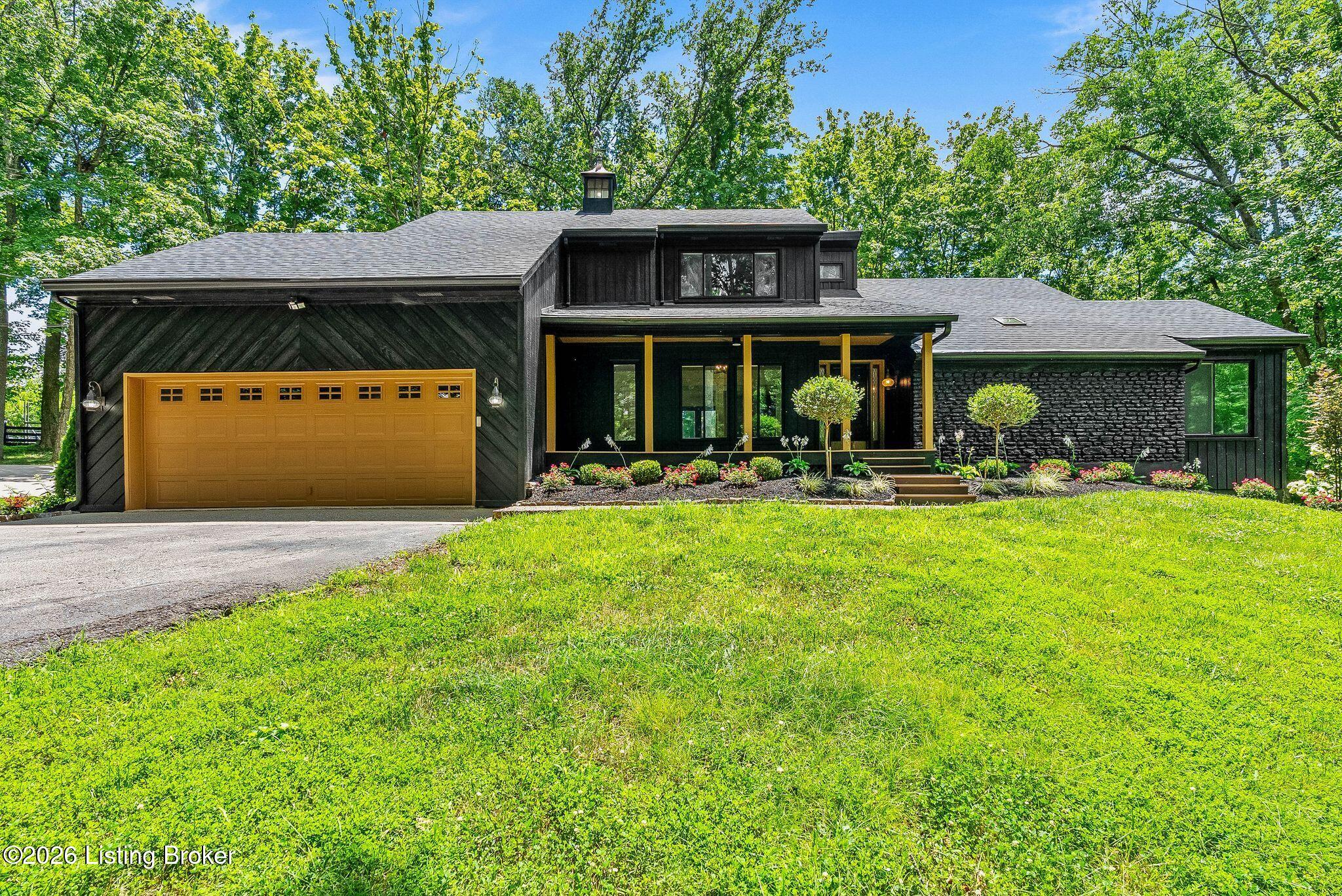 1408 S Pope Lick Rd Property Photo 2