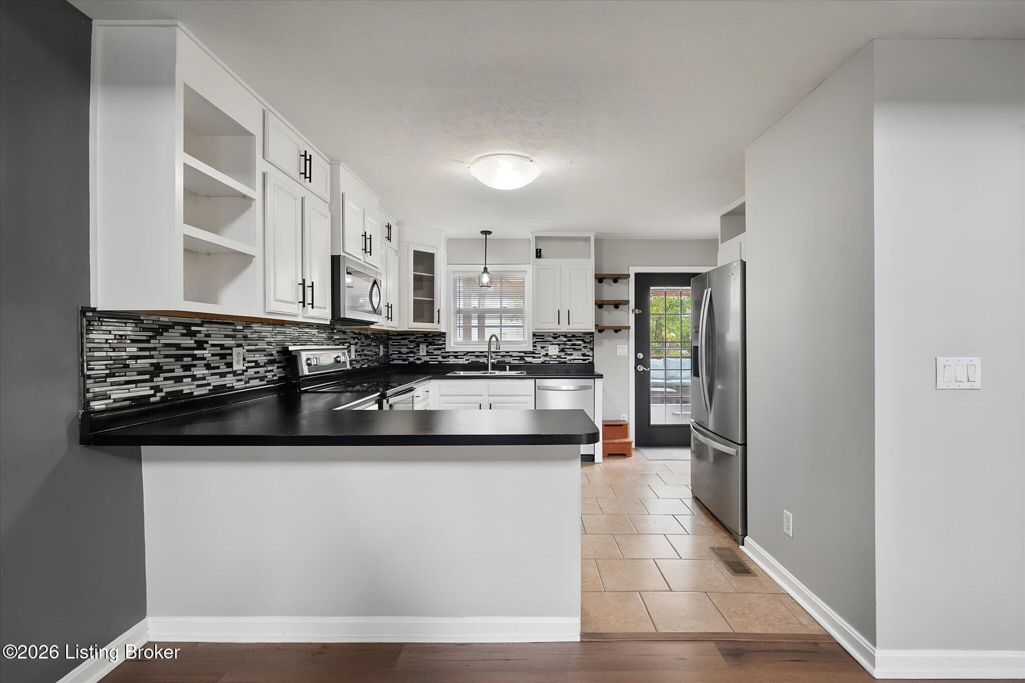 801 Hackney Ln Property Photo 10