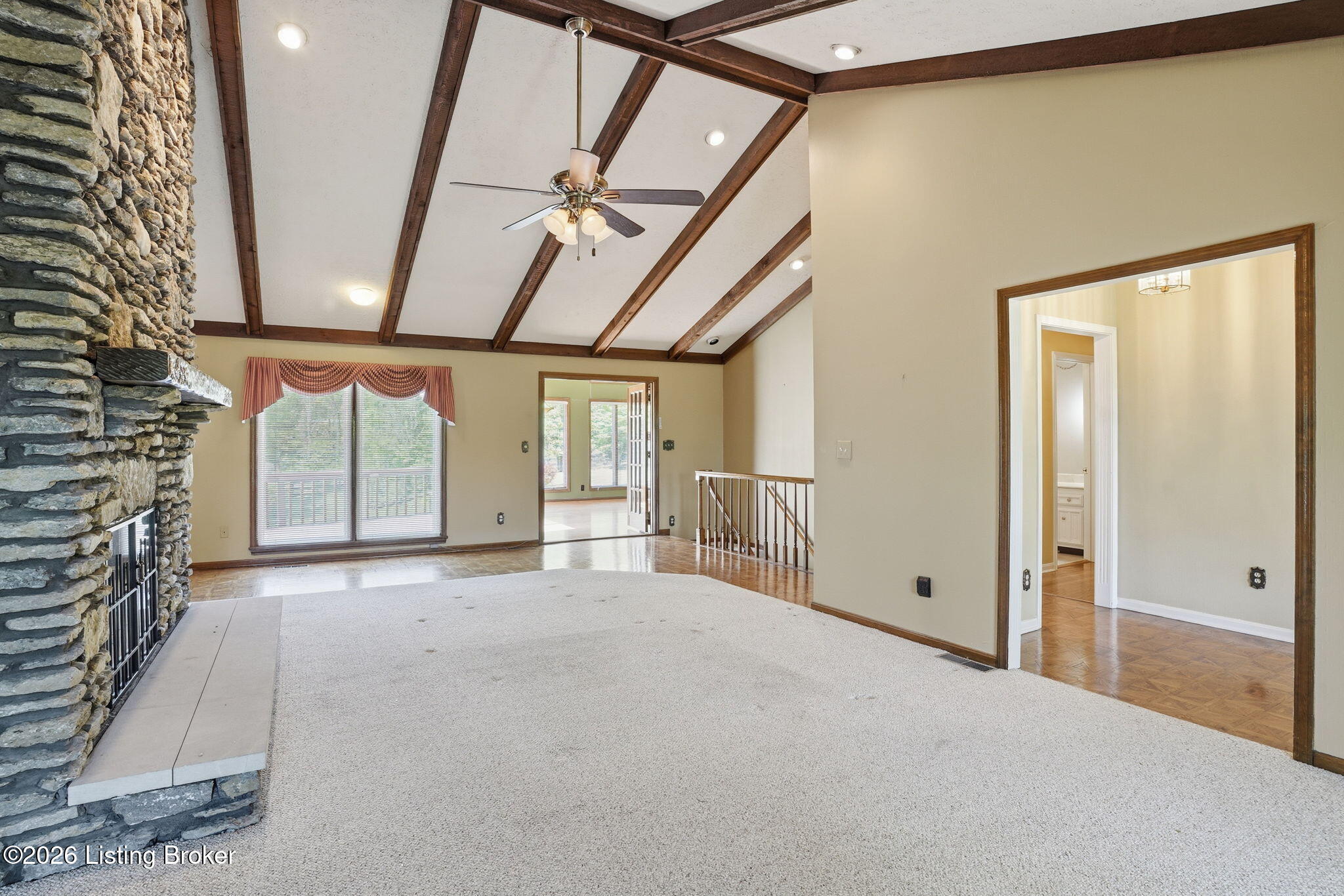 2711 Parkwood Rd Property Photo 16
