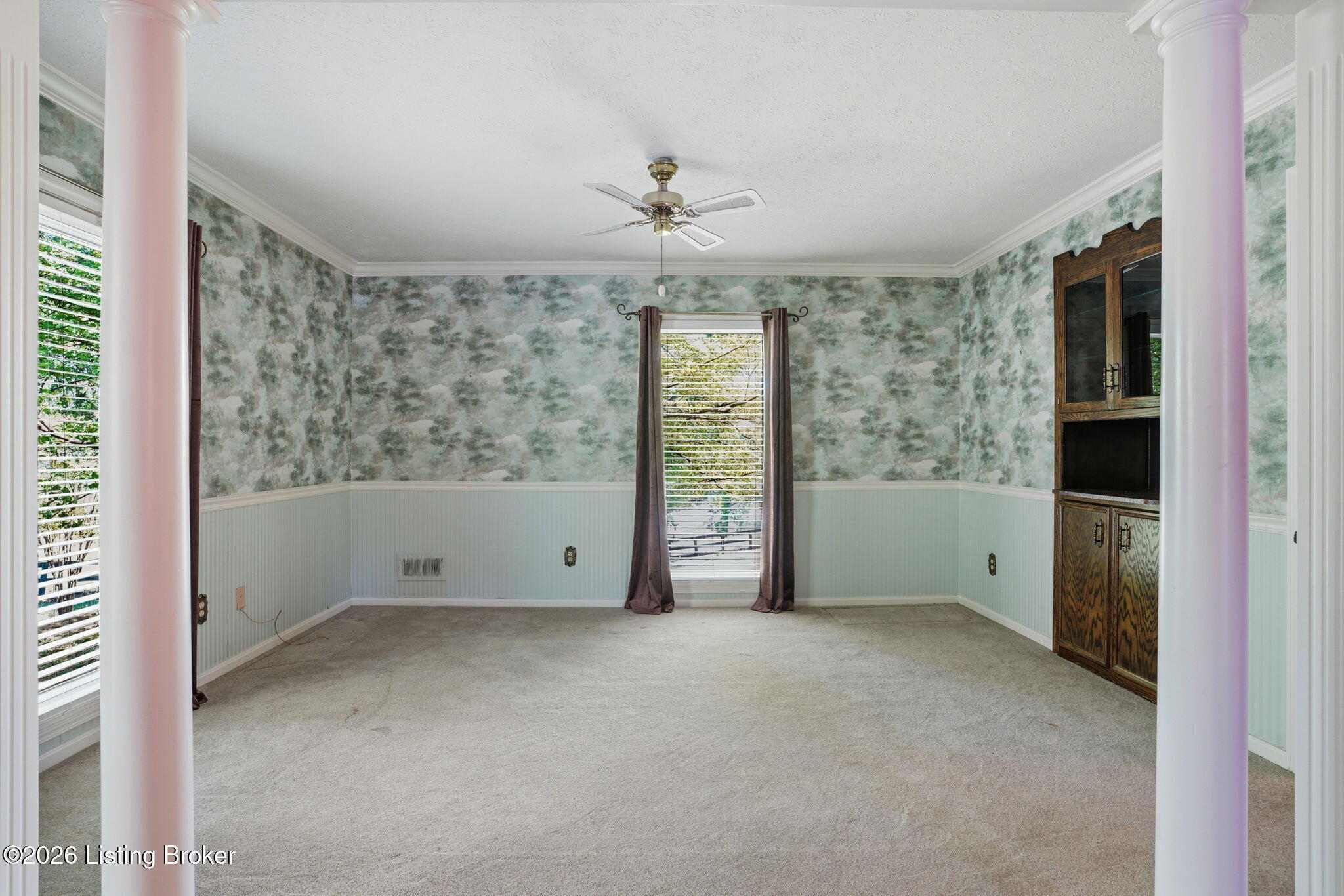 2711 Parkwood Rd Property Photo 32
