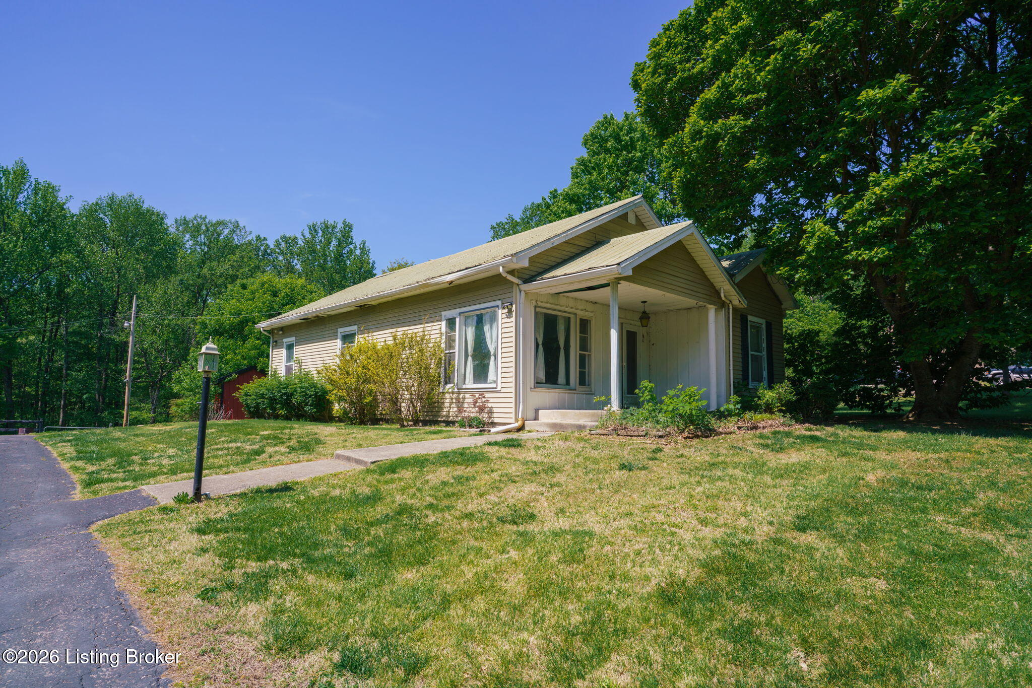 2711 Parkwood Rd Property Photo 53