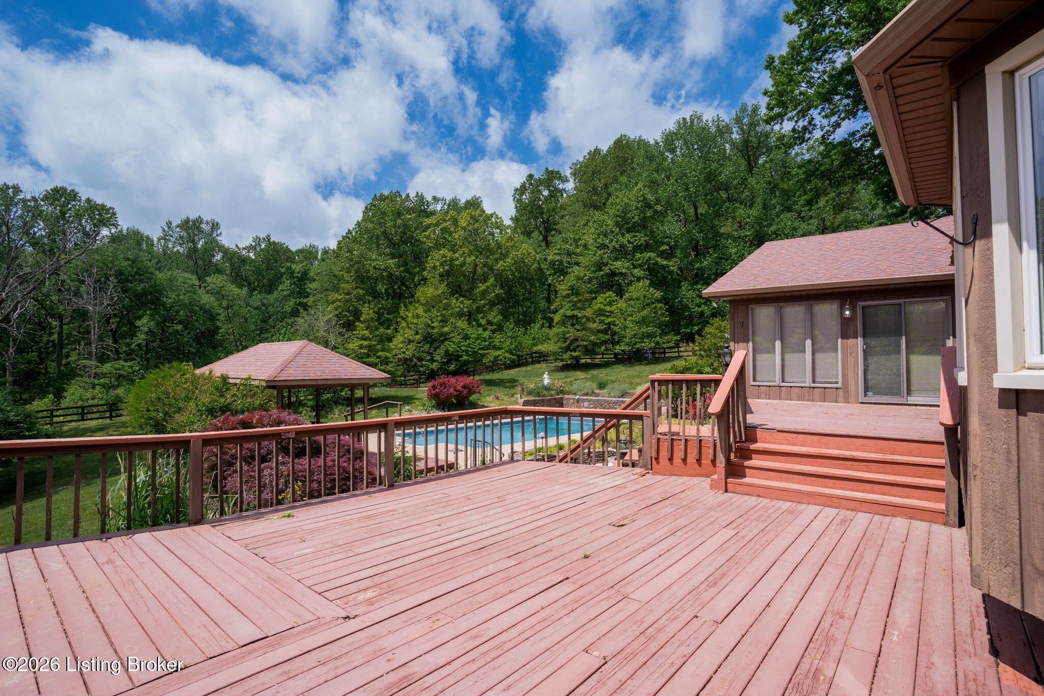 2711 Parkwood Rd Property Photo 60