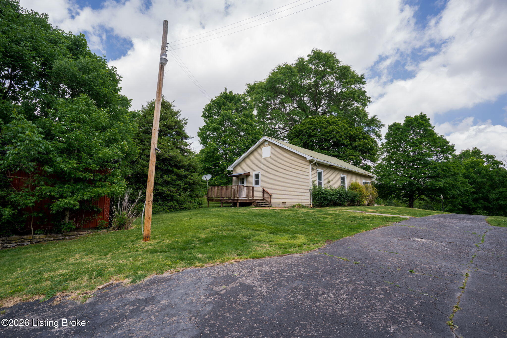 2711 Parkwood Rd Property Photo 77