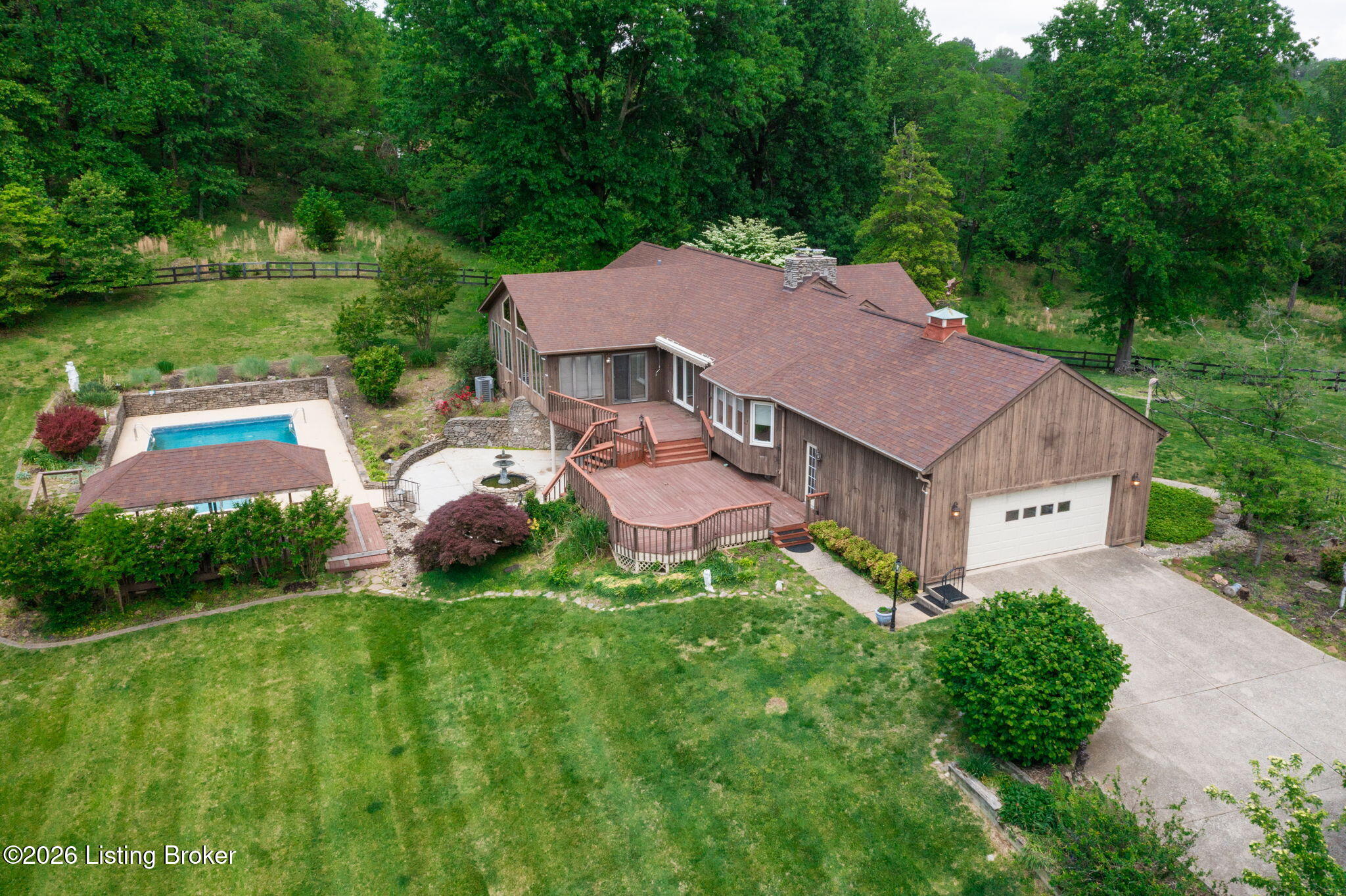 2711 Parkwood Rd Property Photo 82