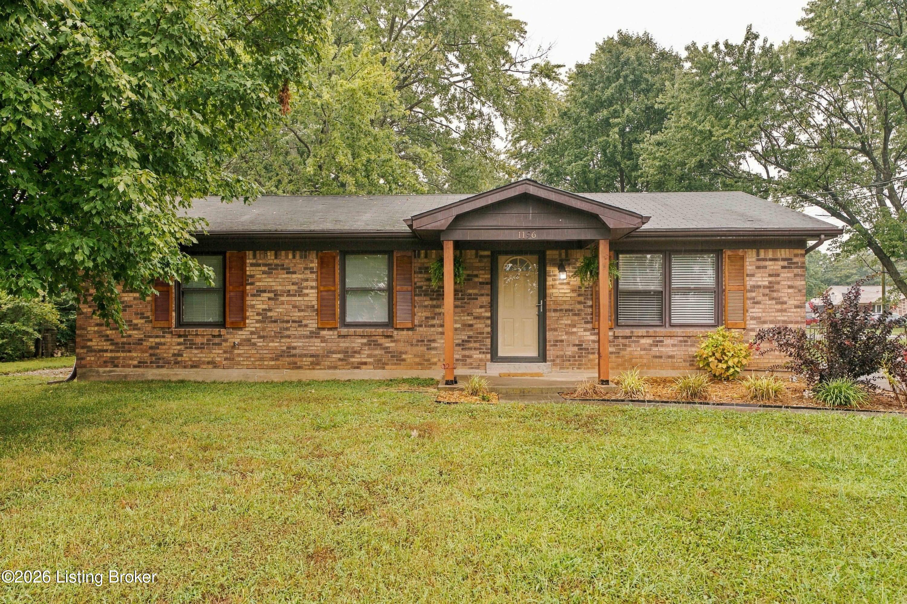 1196 Flatlick Rd Property Photo 2