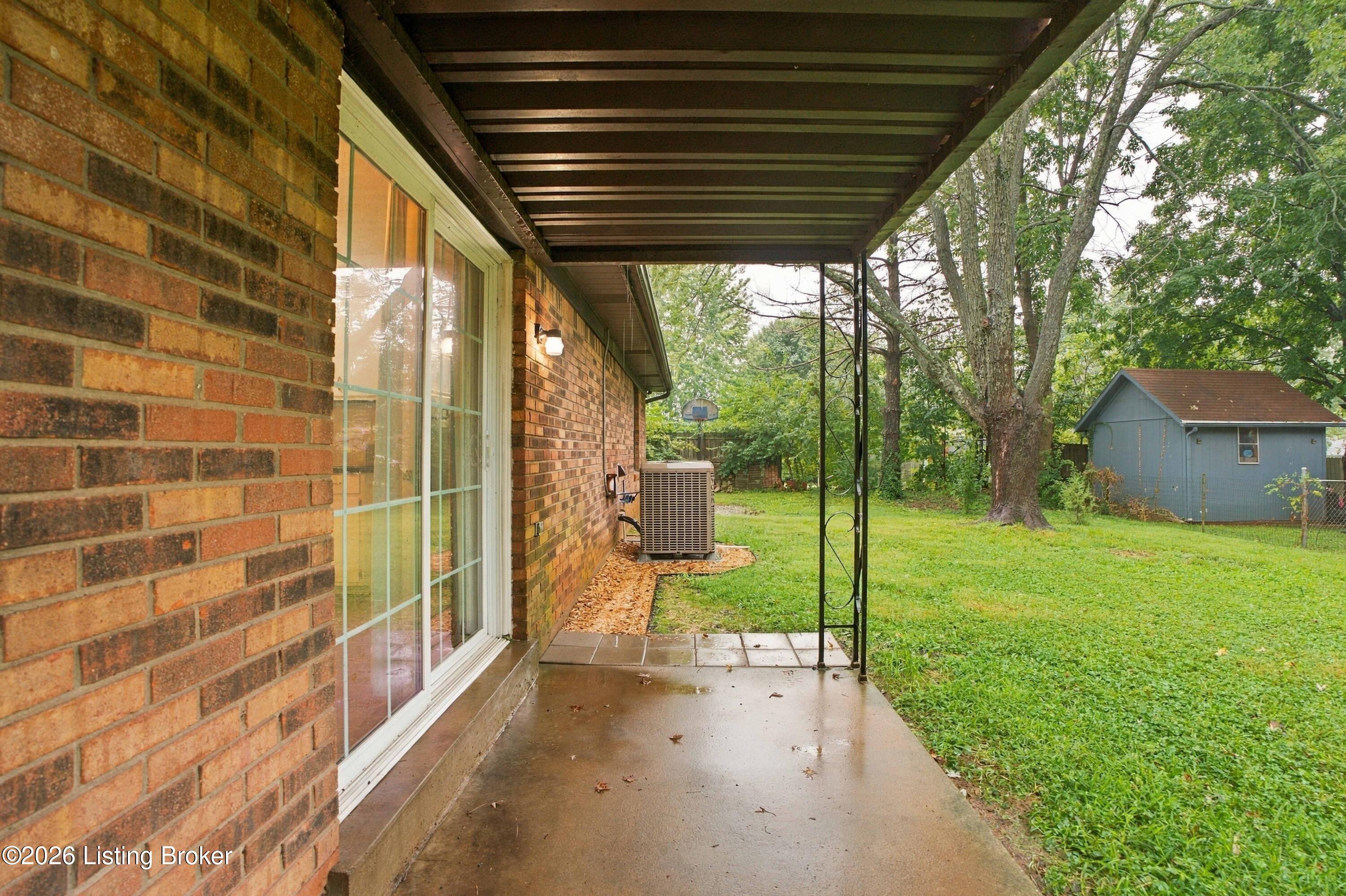 1196 Flatlick Rd Property Photo 24