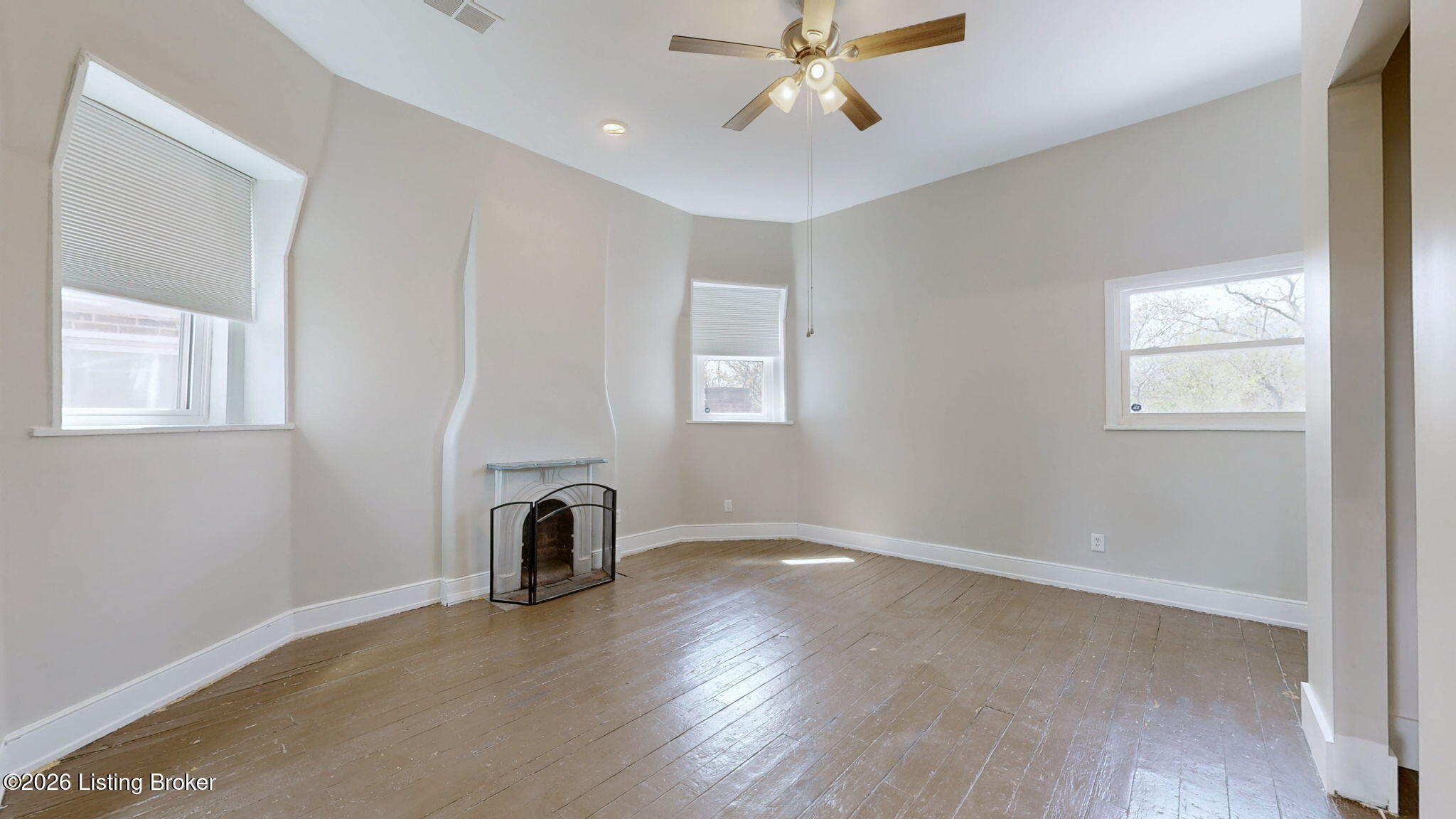 1036 S 6th St Property Photo 40