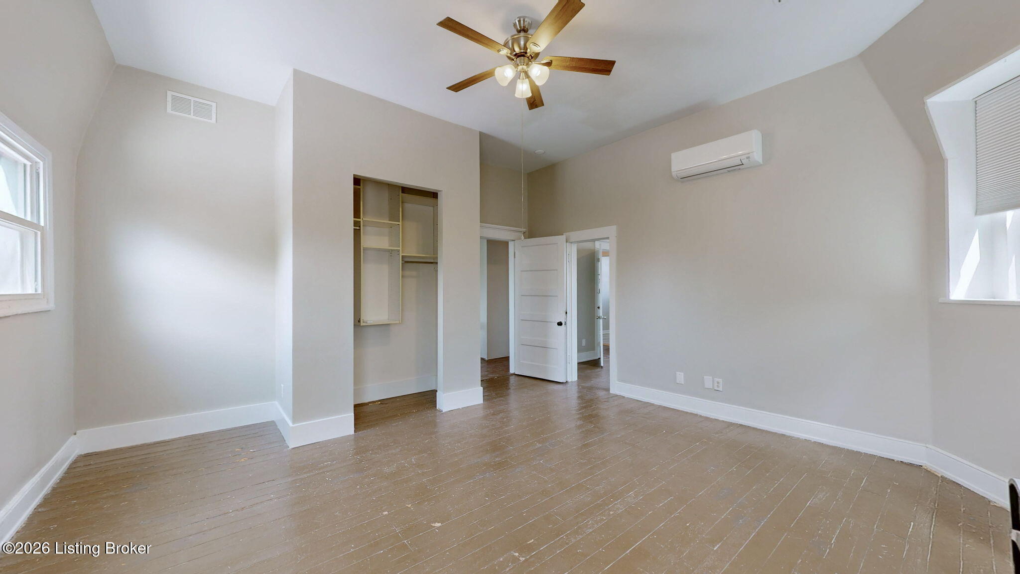 1036 S 6th St Property Photo 42