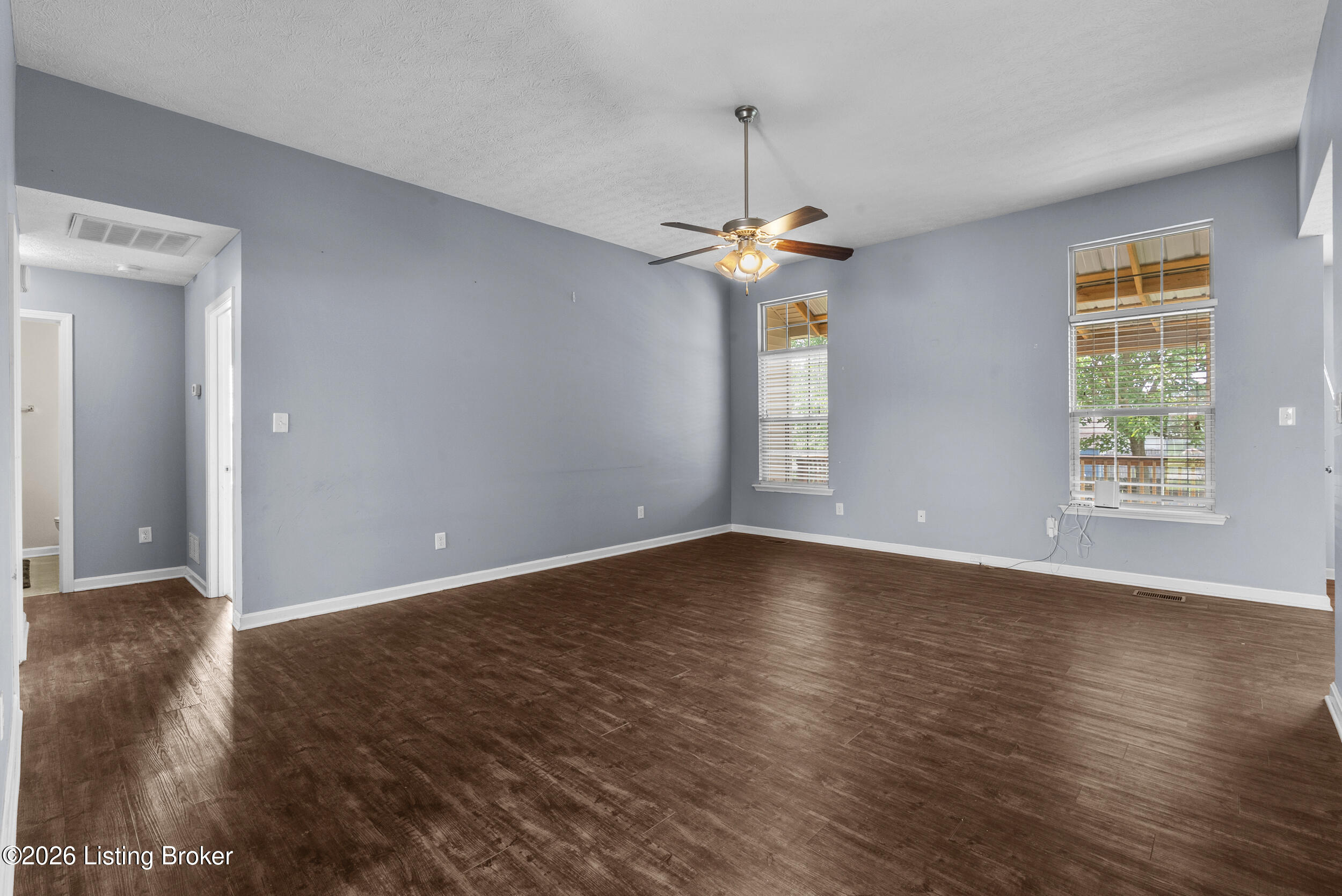 112 Gentry Crossings Blvd Property Photo 3