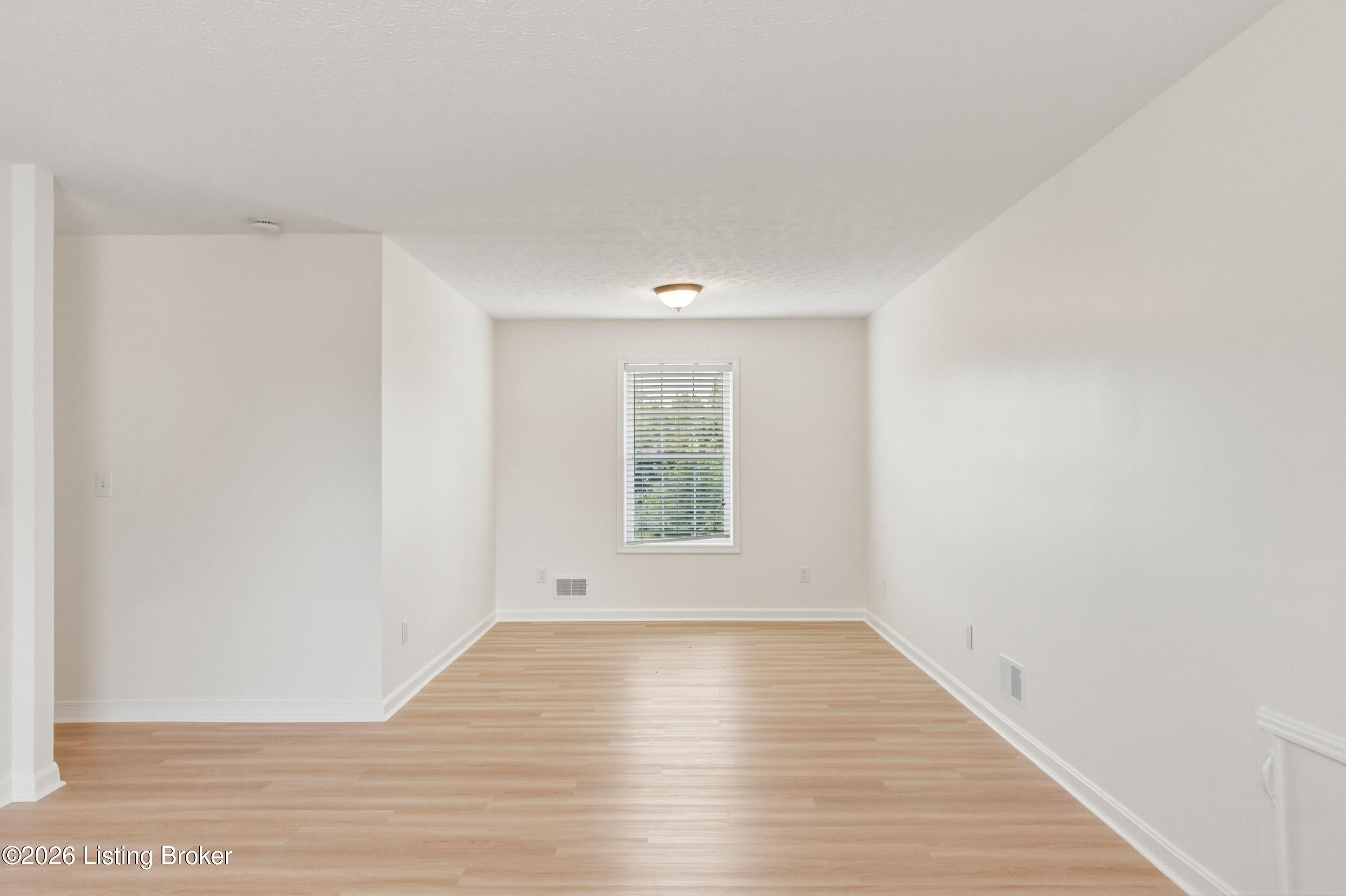 9720 Springwater Ct Property Photo 29