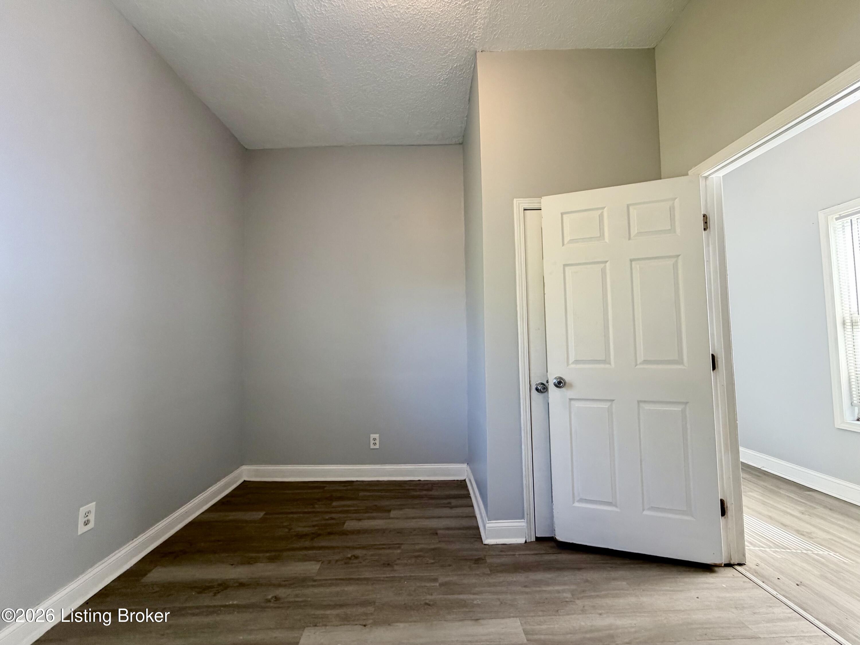 2328 Magazine St Property Photo 6
