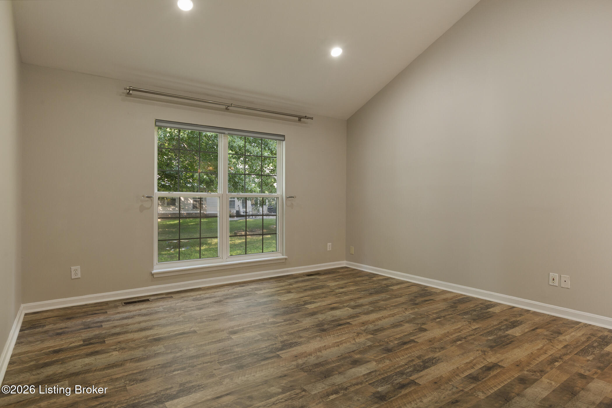 10611 Providence Dr Property Photo 20