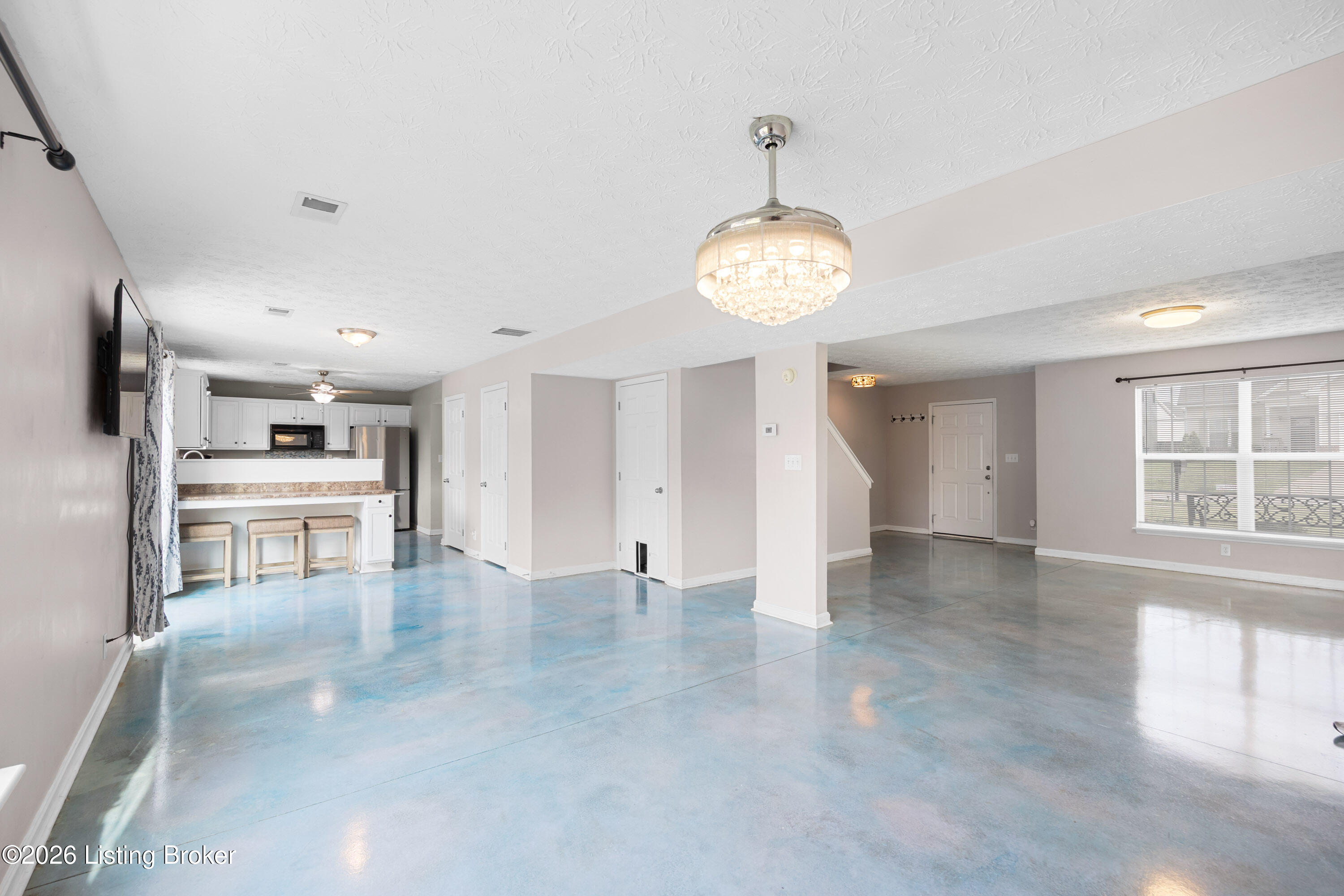 10619 Brookchase Ct Property Photo 7
