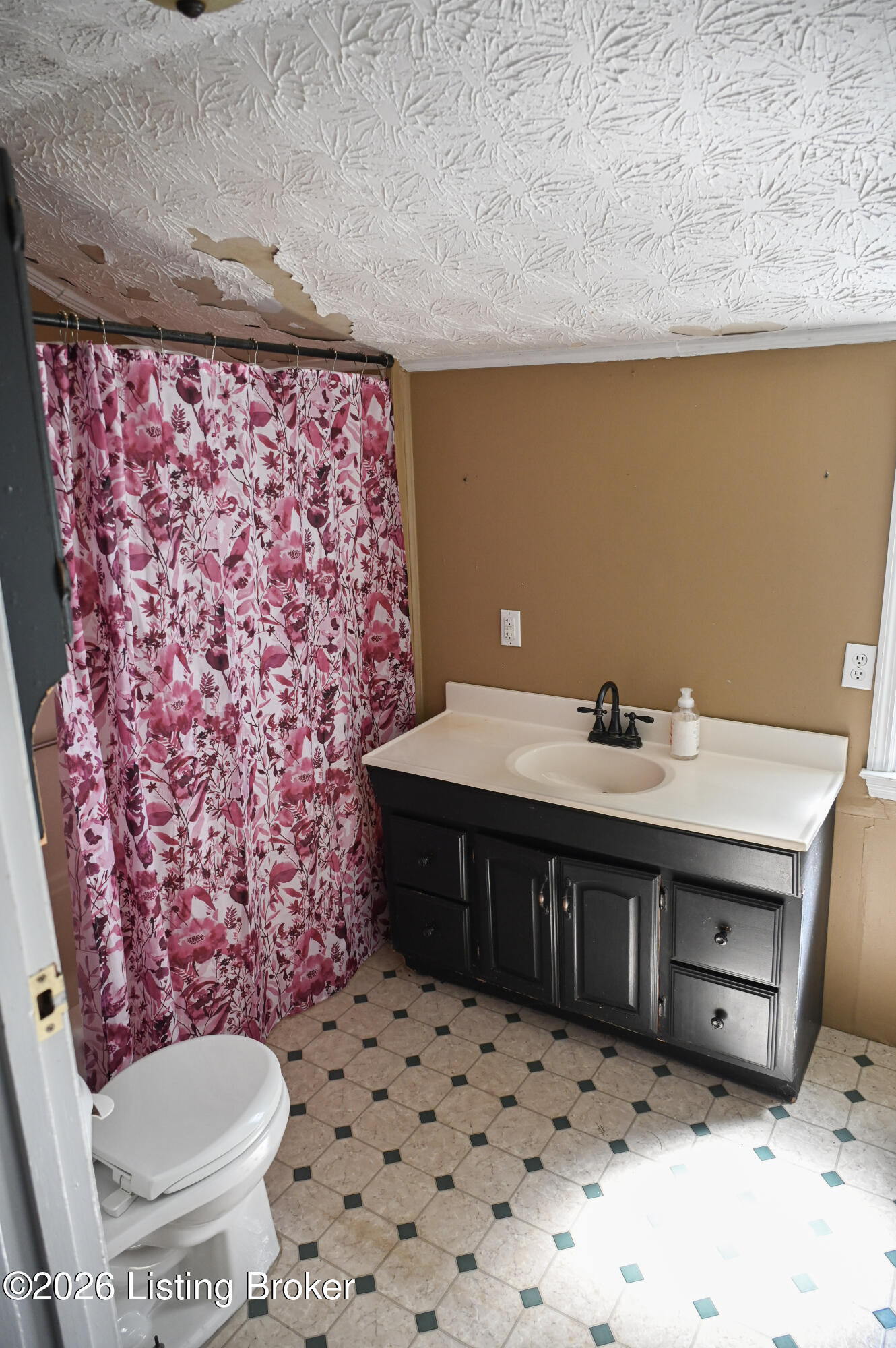 3979 Baker Ridge Rd Property Photo 12