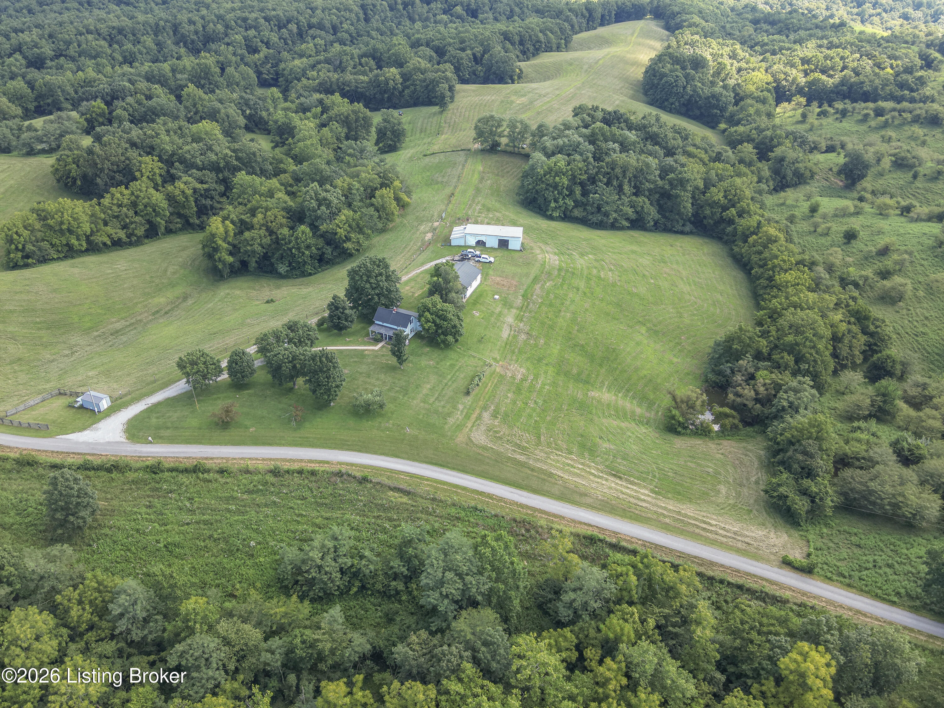 3979 Baker Ridge Rd Property Photo 16